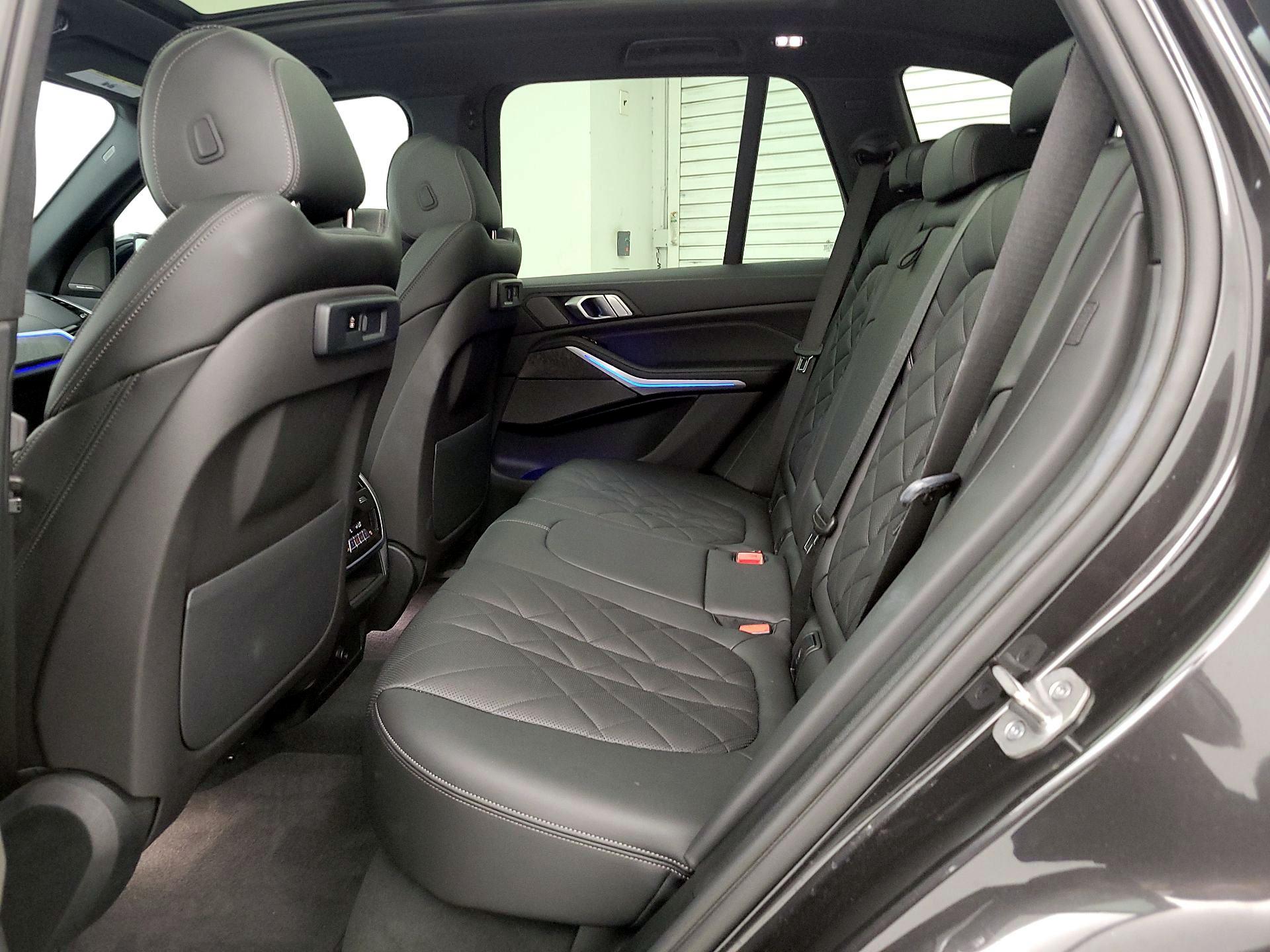 Thumbnail: 2023 BMW X5 - 20