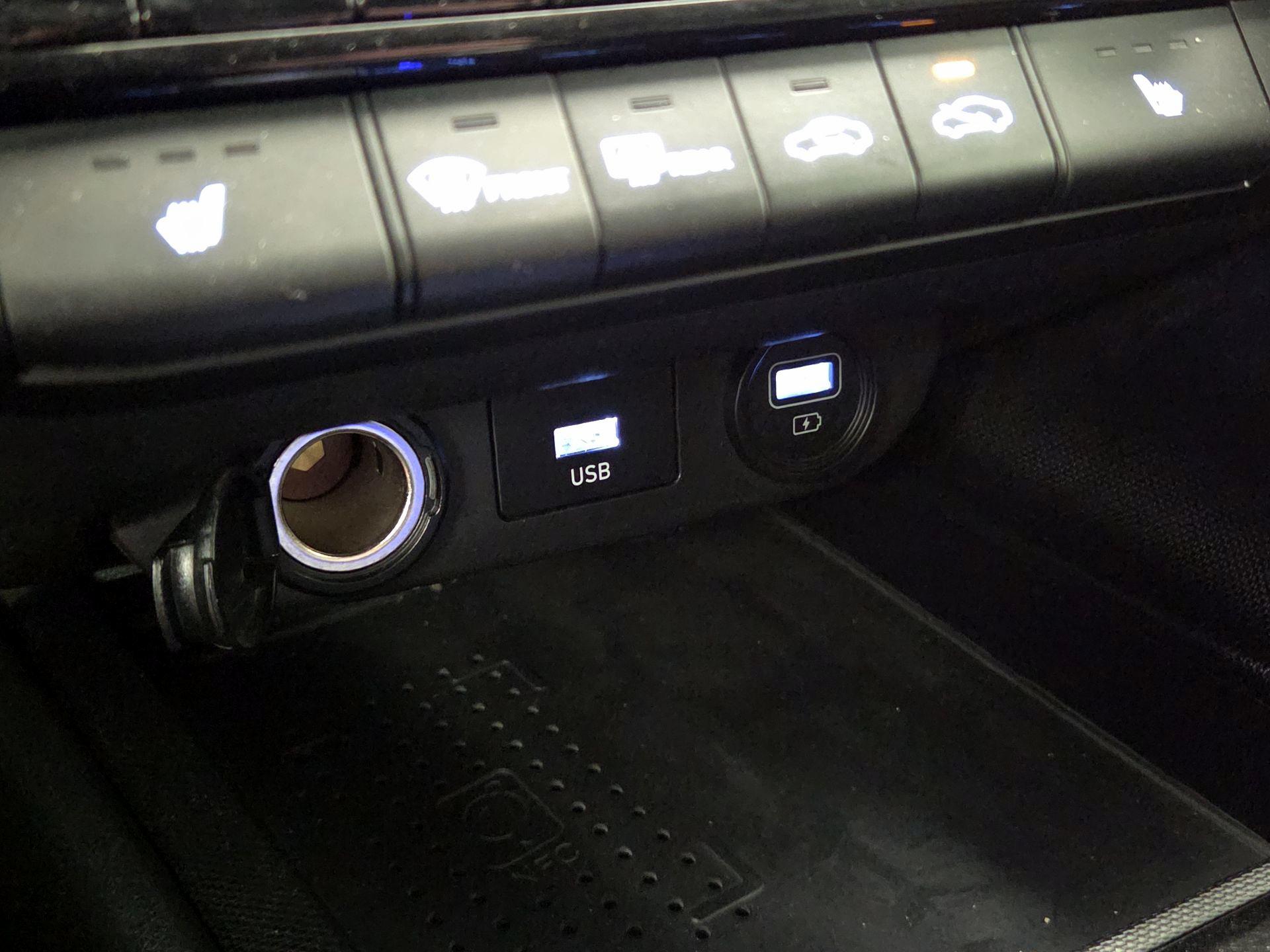 Thumbnail: 2022 Hyundai Elantra - 19