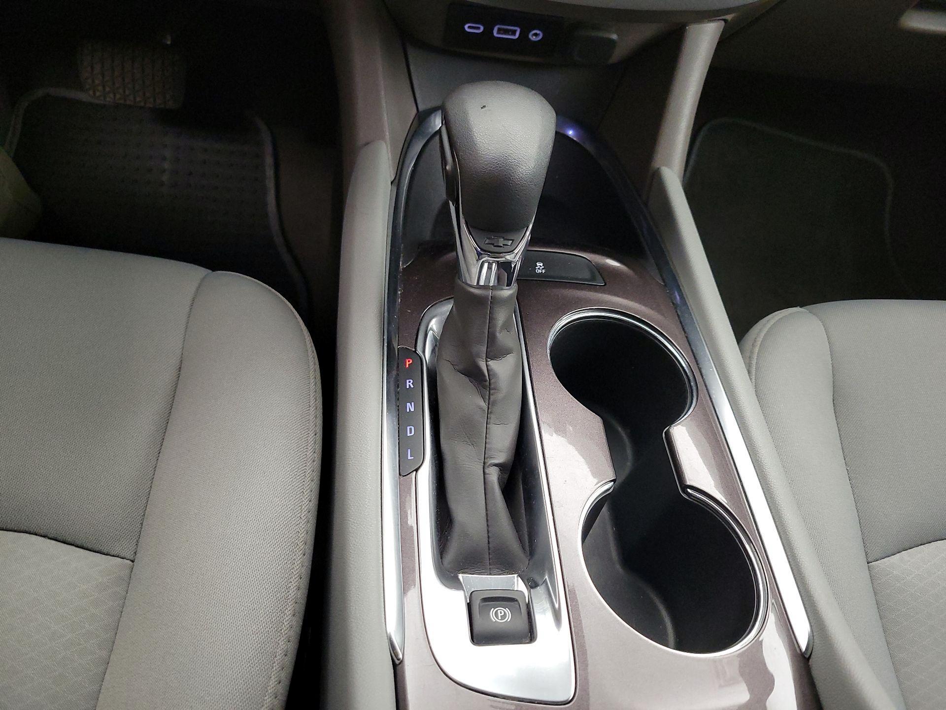 Thumbnail: 2023 Chevrolet Malibu - 17