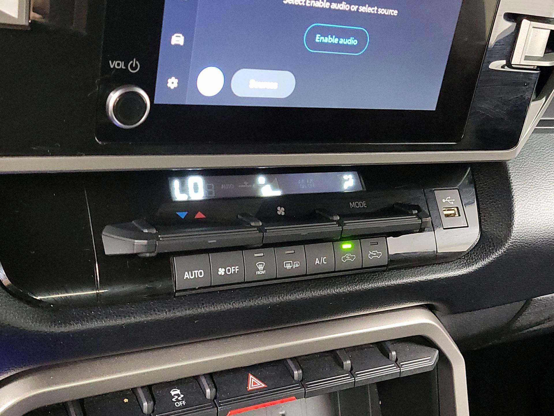 Thumbnail: 2025 Toyota Tundra - 15