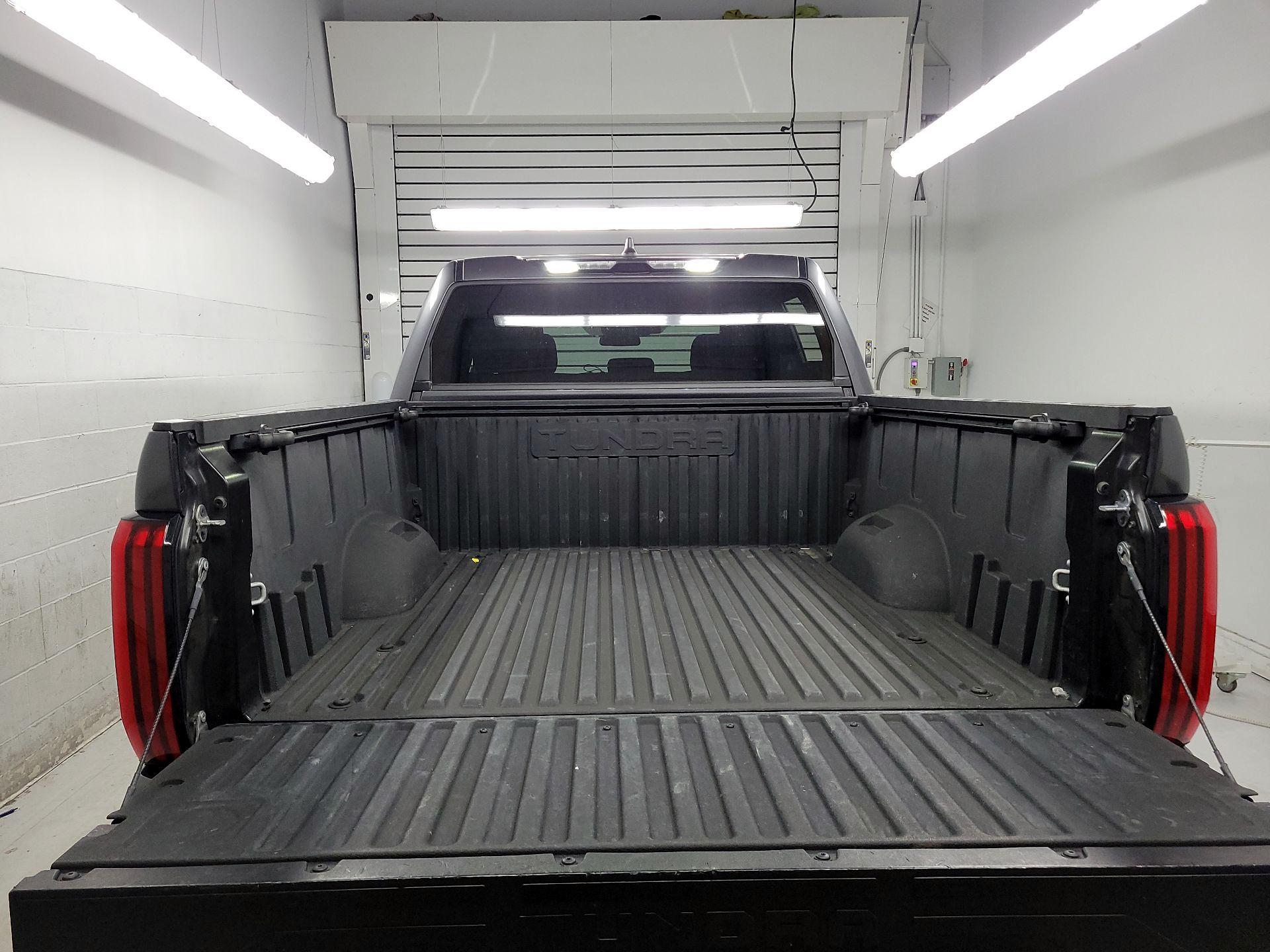 Thumbnail: 2025 Toyota Tundra - 18