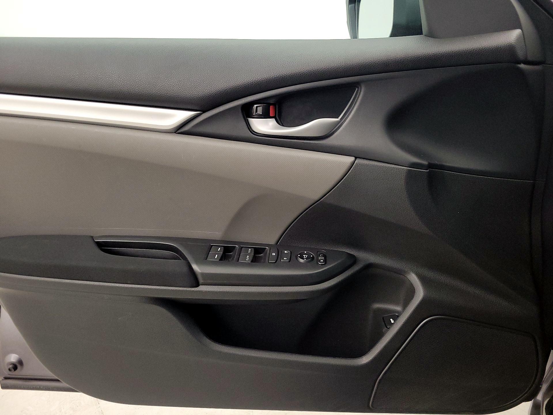 Thumbnail: 2020 Honda Civic - 12