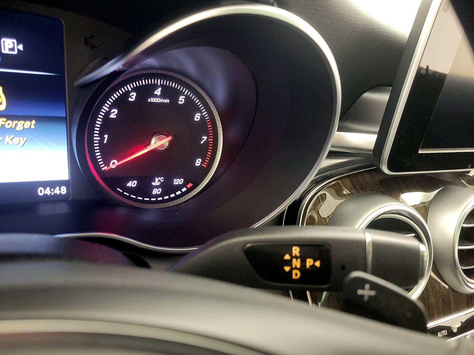 Thumbnail: 2015 Mercedes-Benz C-Class - 17