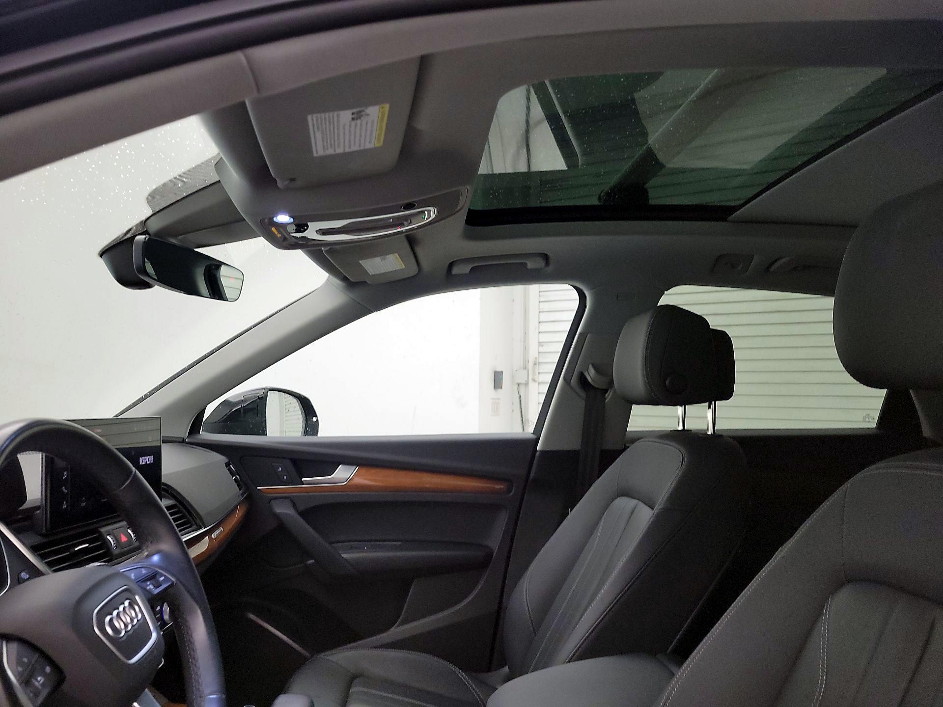 Thumbnail: 2023 Audi Q5 - 19