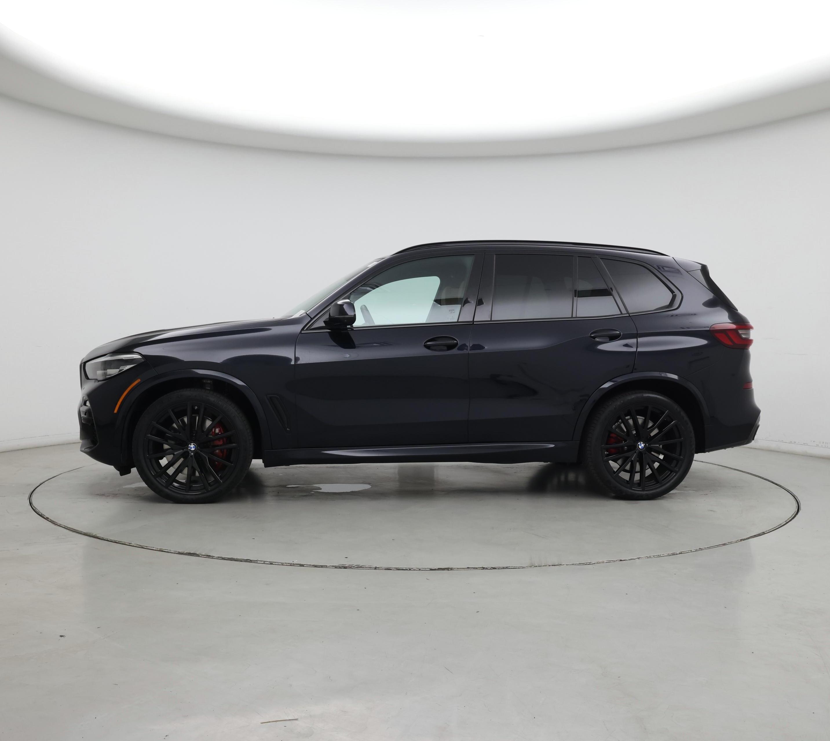 Thumbnail: 2021 BMW X5 - 3