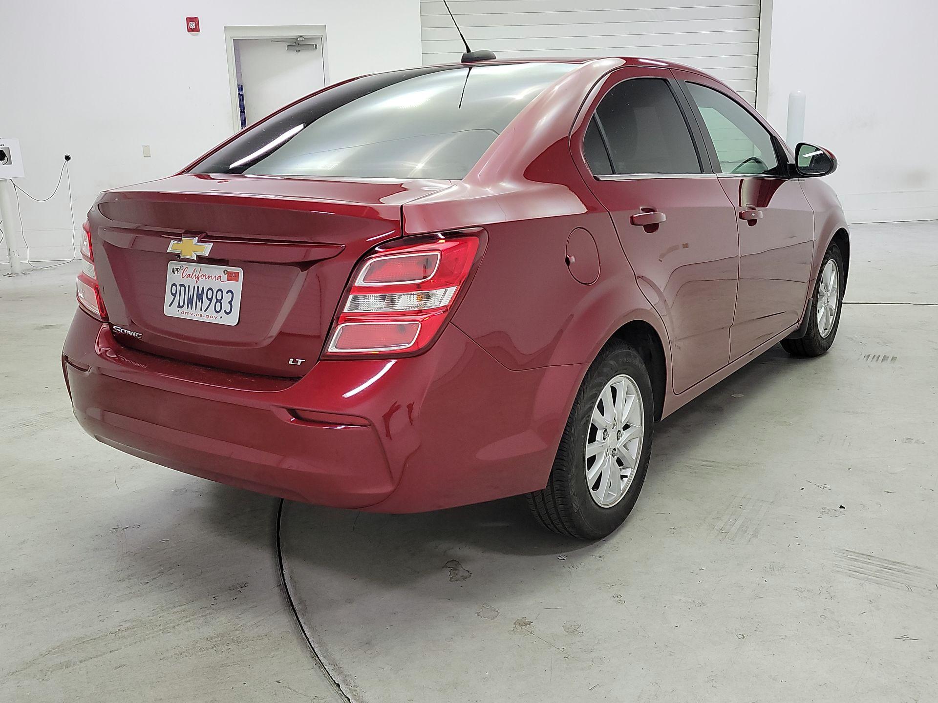 Thumbnail: 2019 Chevrolet Sonic - 5