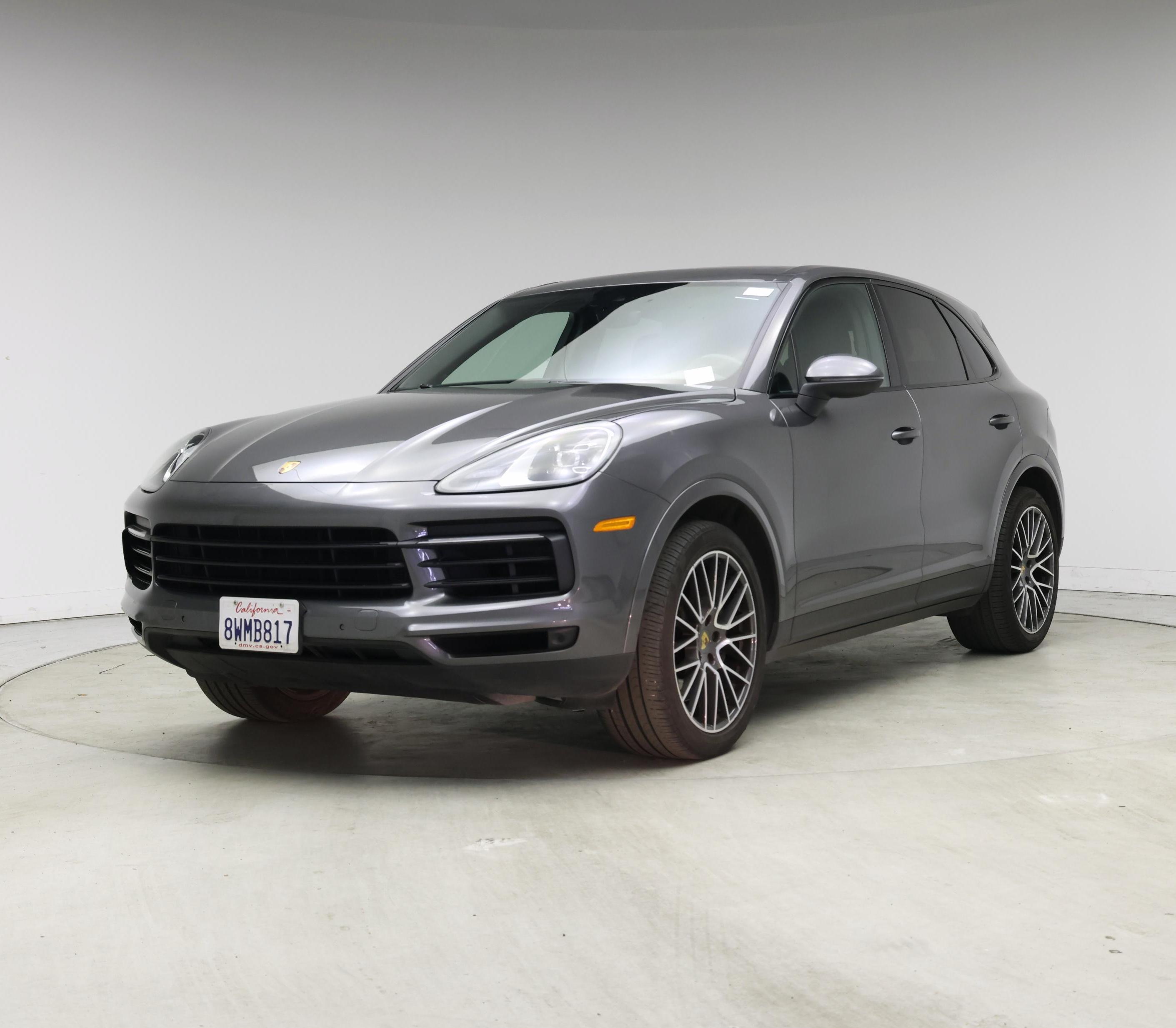 Thumbnail: 2021 Porsche Cayenne - 4