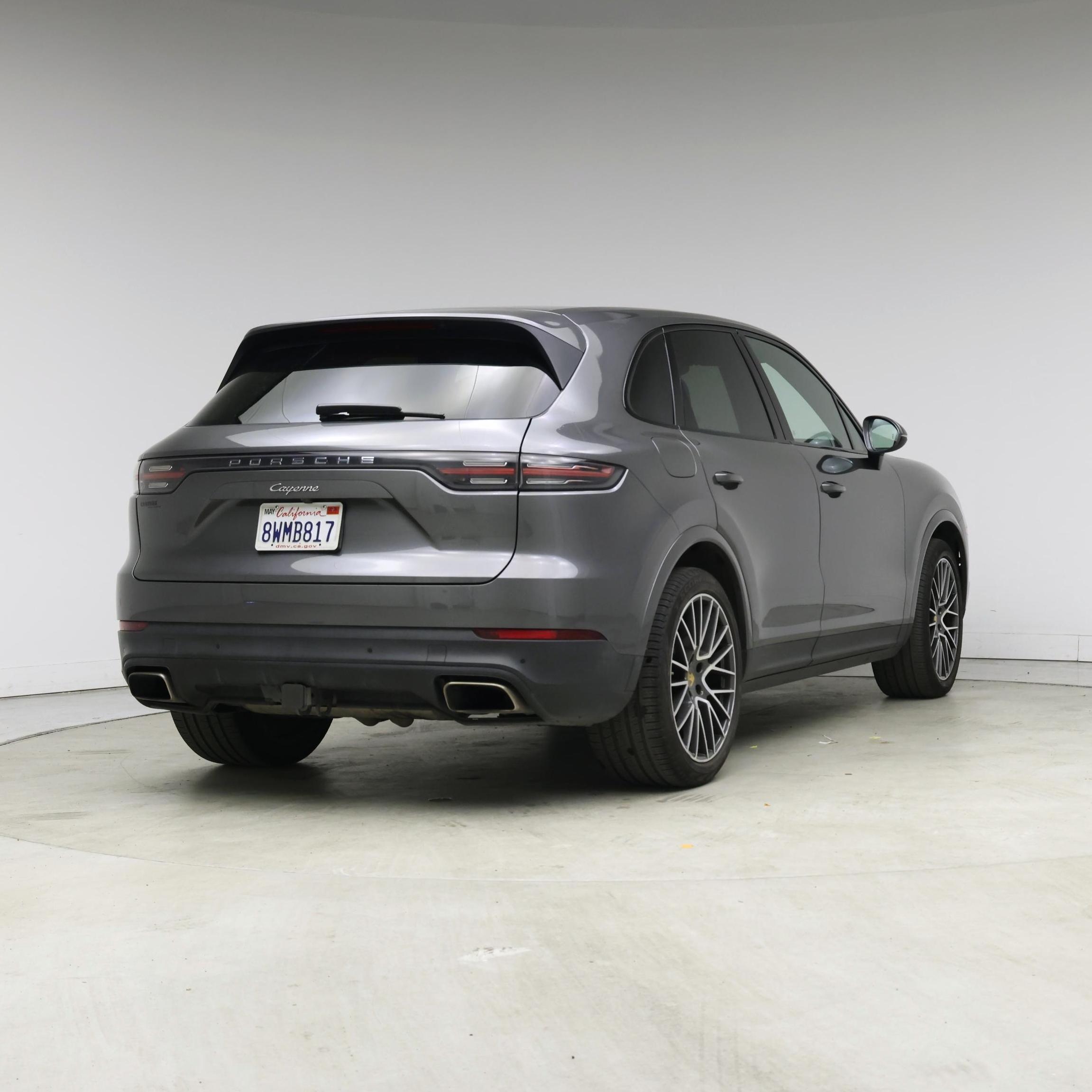 Thumbnail: 2021 Porsche Cayenne - 8