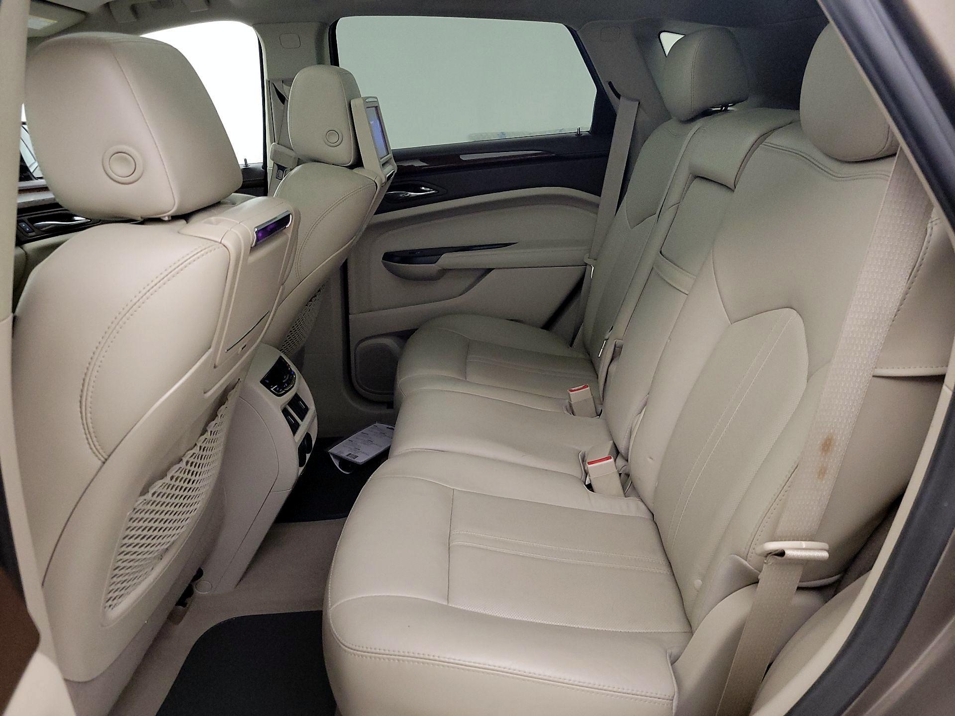 Thumbnail: 2016 Cadillac SRX - 20