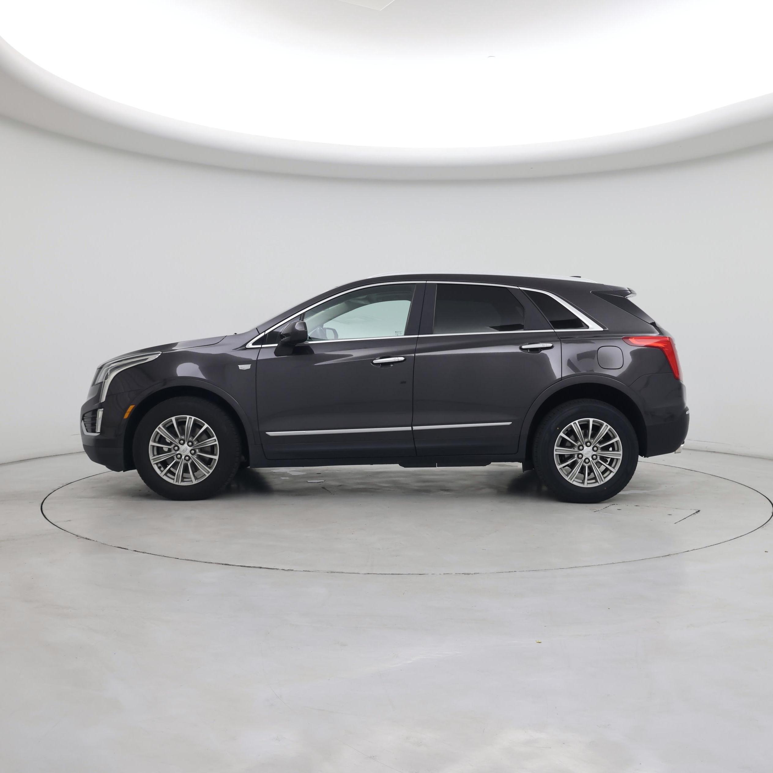 Thumbnail: 2018 Cadillac XT5 - 3
