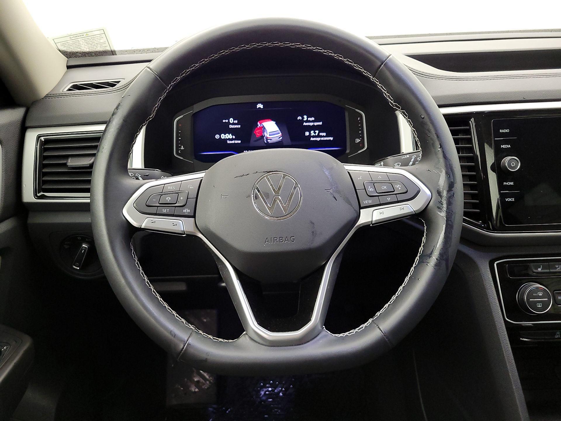 Thumbnail: 2023 Volkswagen Atlas - 10