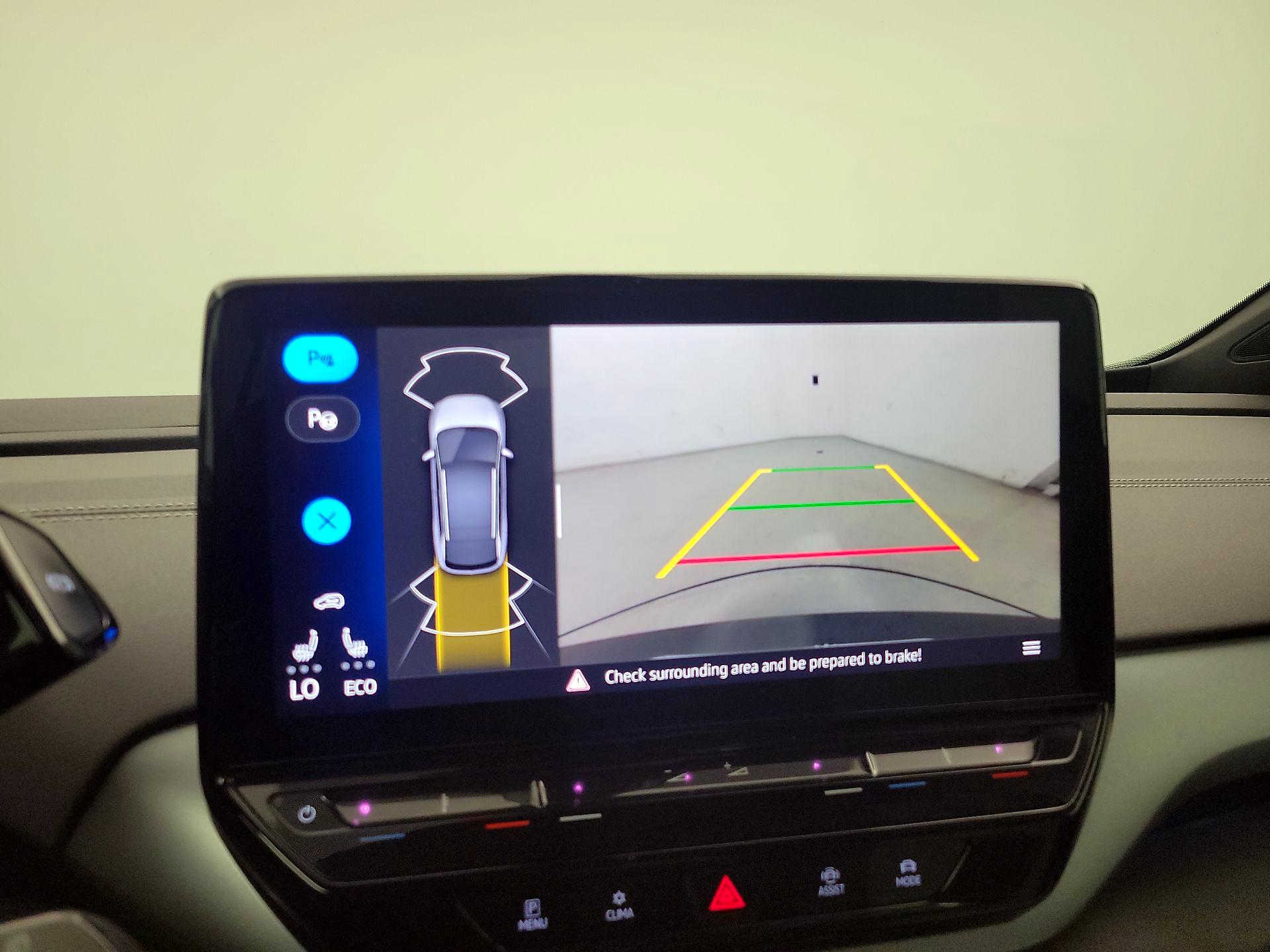 Thumbnail: 2023 Volkswagen ID.4 - 15