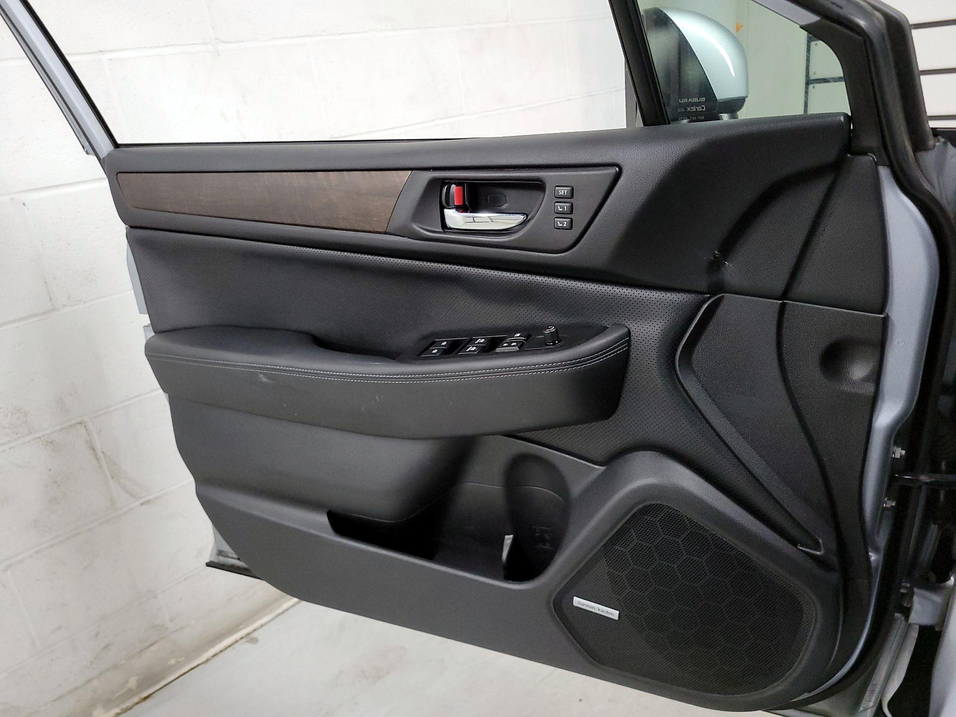 Thumbnail: 2016 Subaru Outback - 12