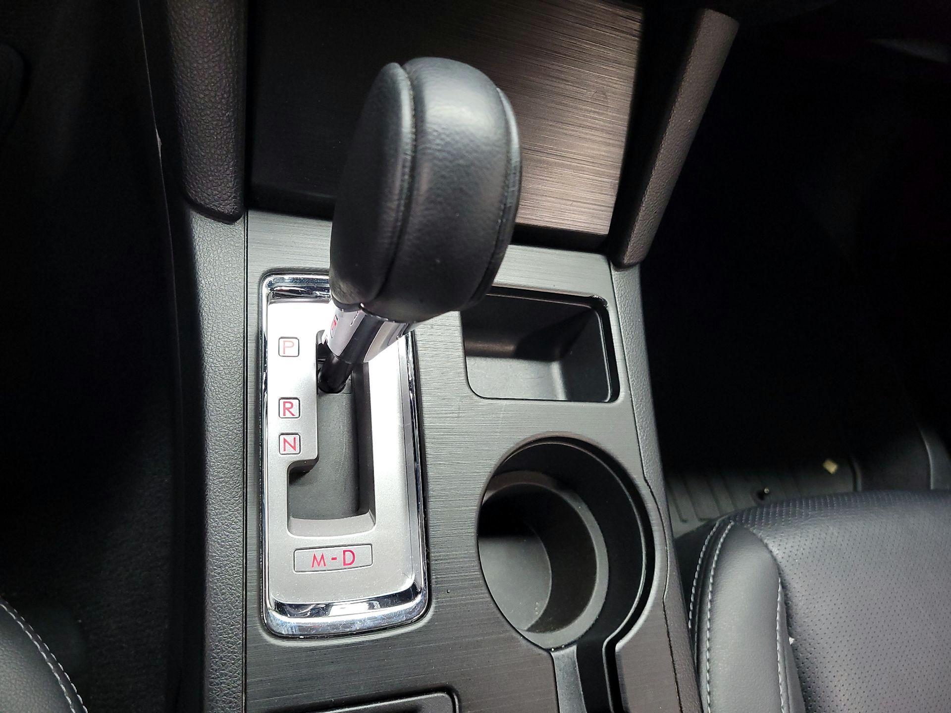 Thumbnail: 2016 Subaru Outback - 16