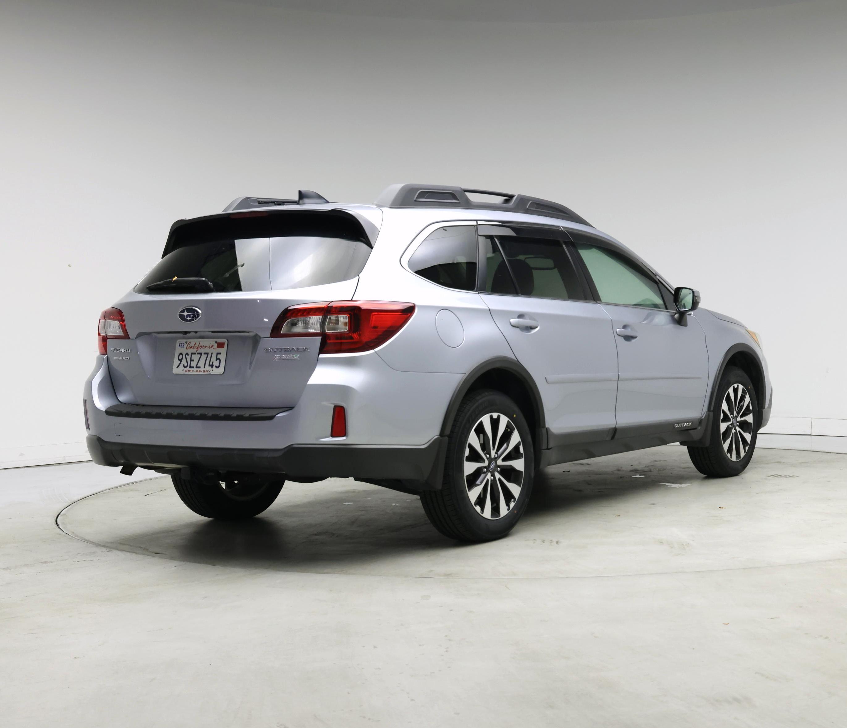 Thumbnail: 2016 Subaru Outback - 8