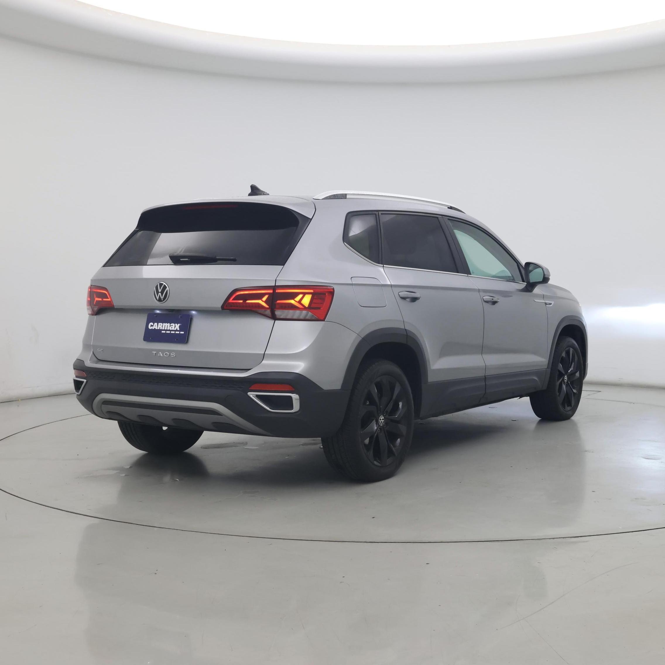 Thumbnail: 2024 Volkswagen Taos - 8