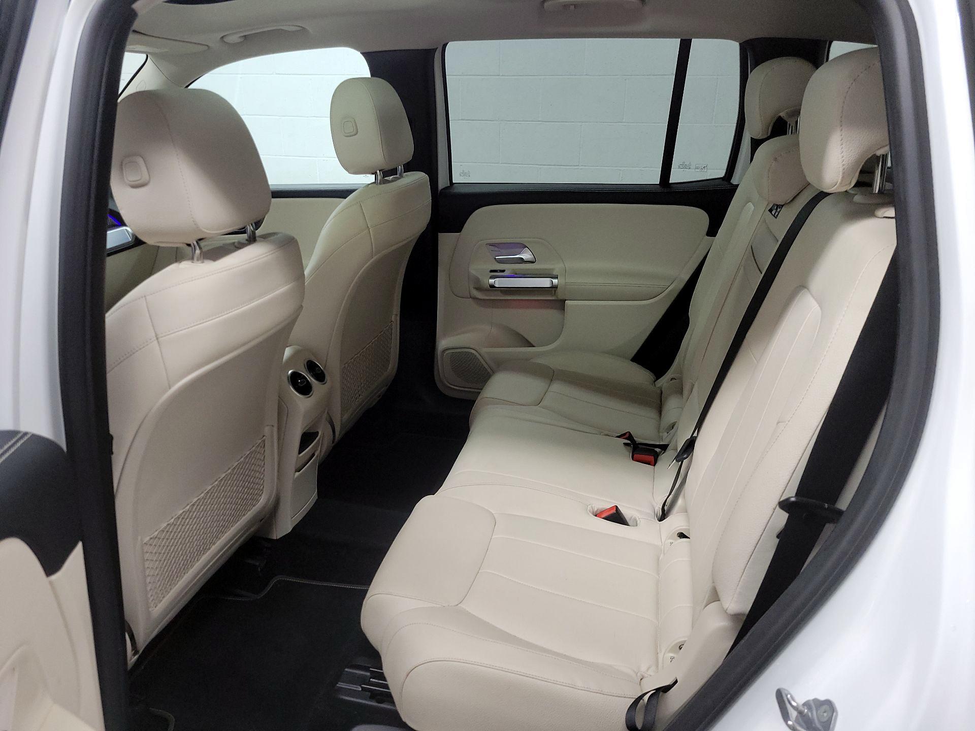 Thumbnail: 2021 Mercedes-Benz GLB - 20