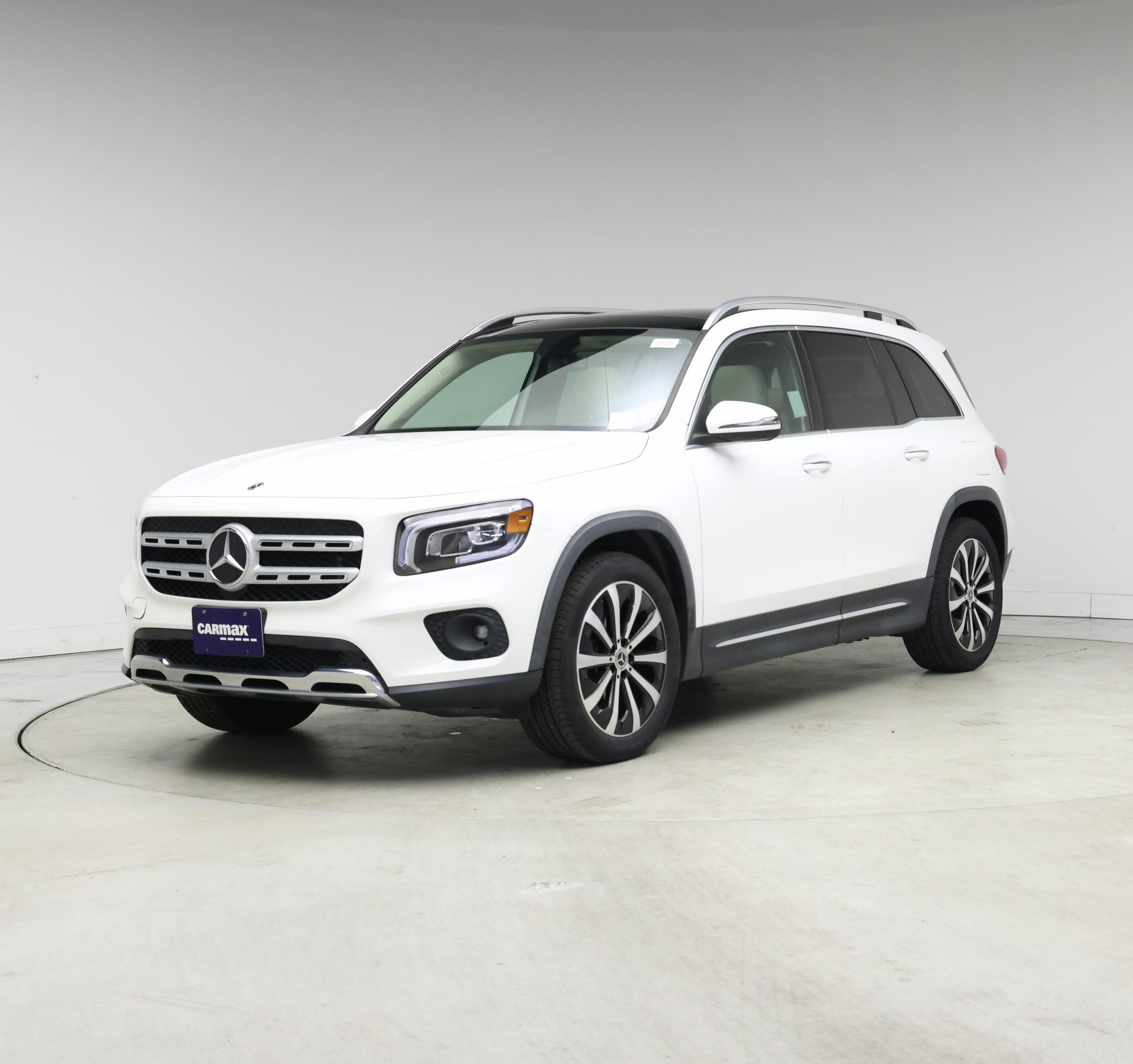 Thumbnail: 2021 Mercedes-Benz GLB - 4