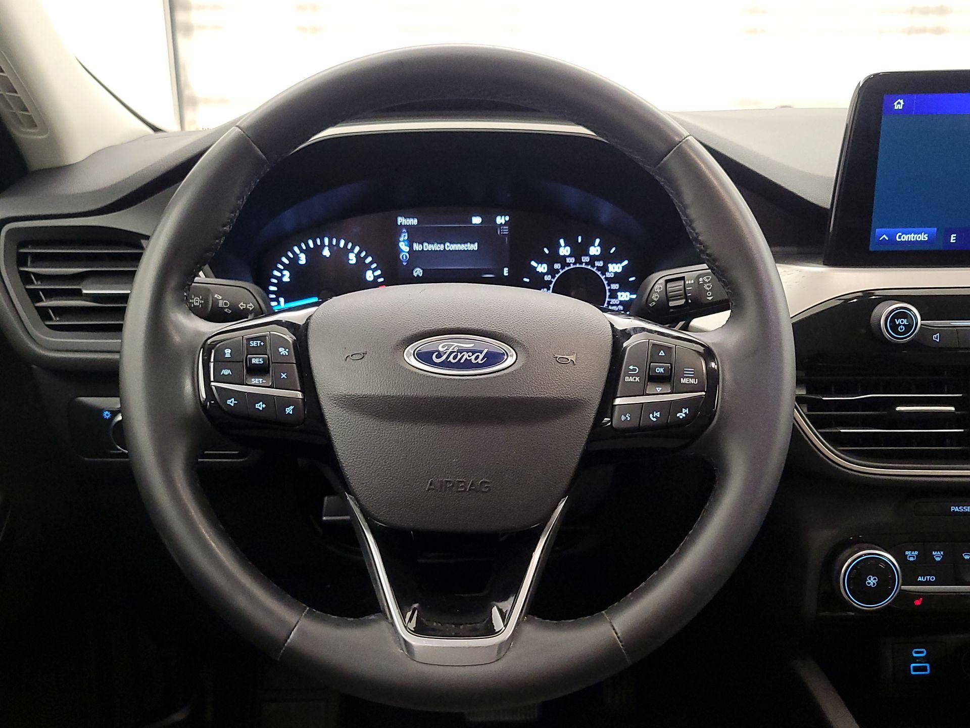 Thumbnail: 2021 Ford Escape - 10