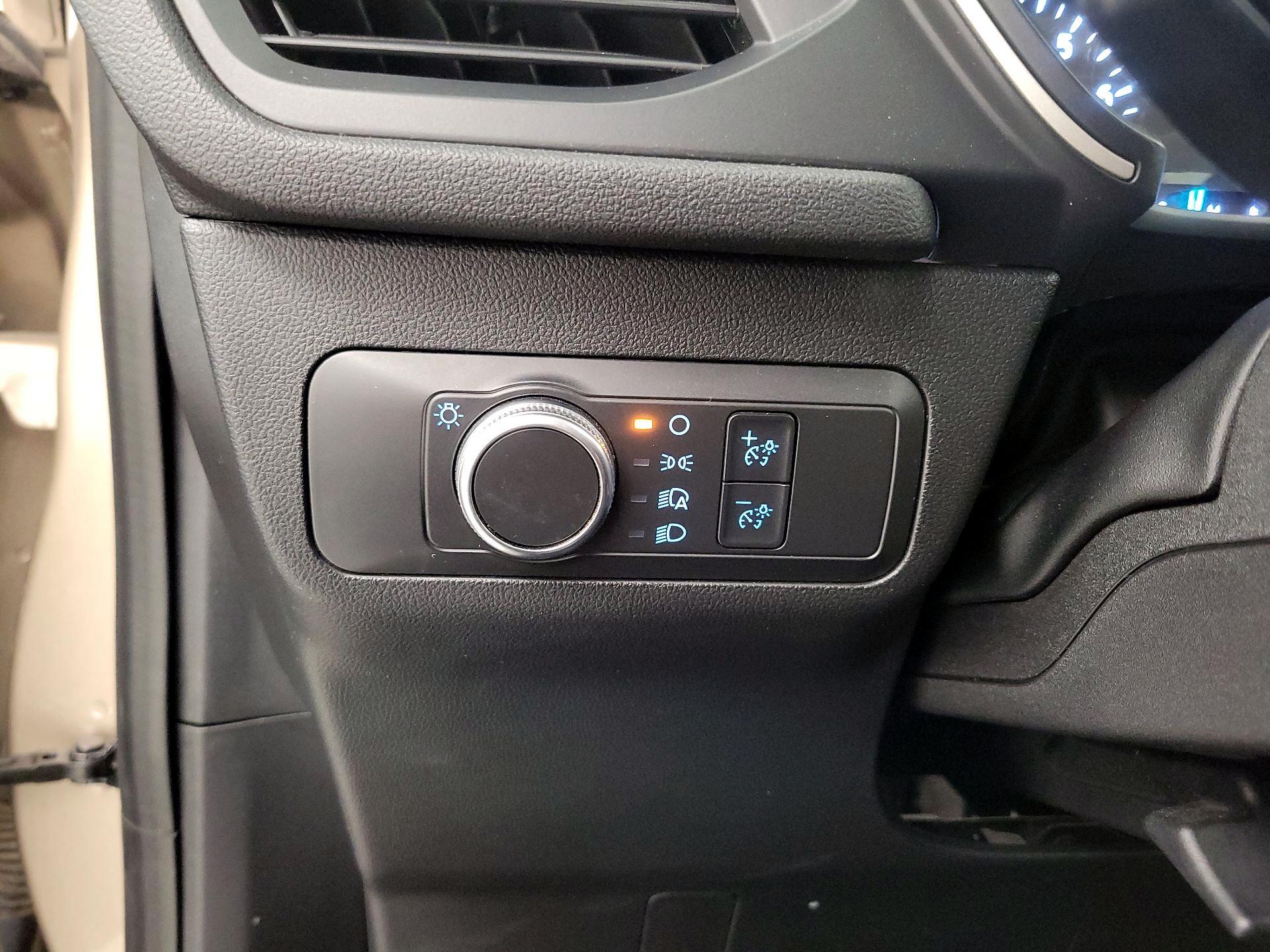 Thumbnail: 2021 Ford Escape - 13