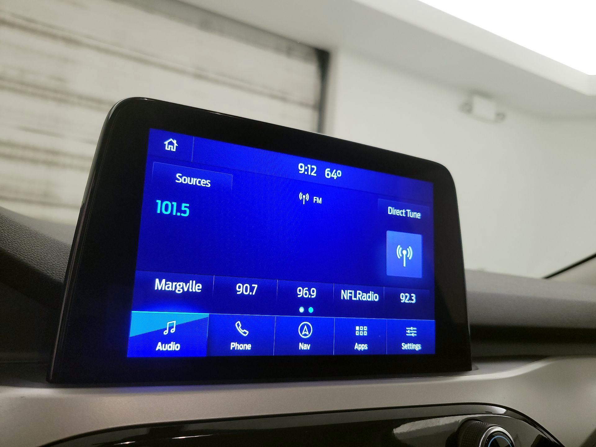 Thumbnail: 2021 Ford Escape - 16