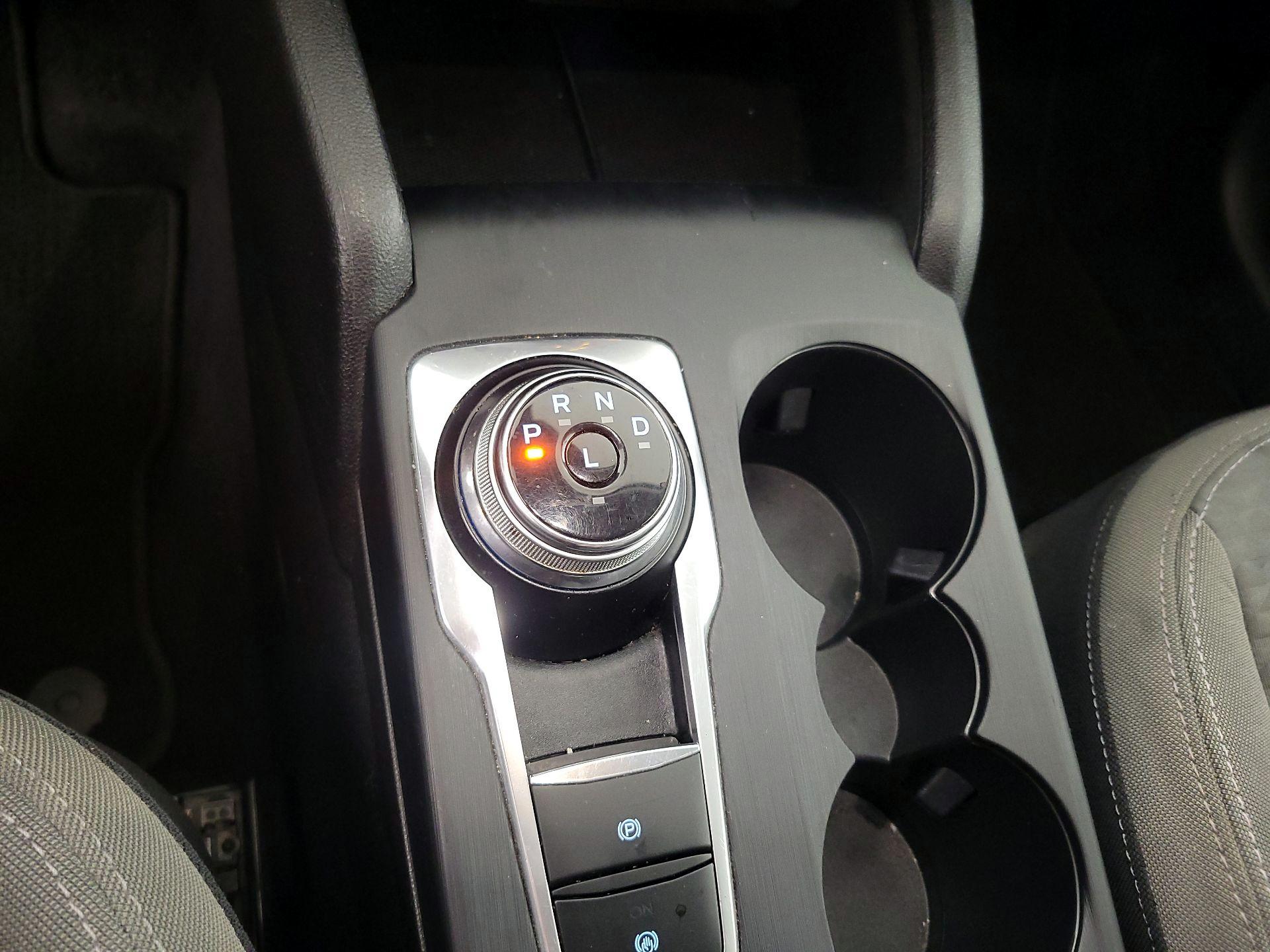 Thumbnail: 2021 Ford Escape - 18