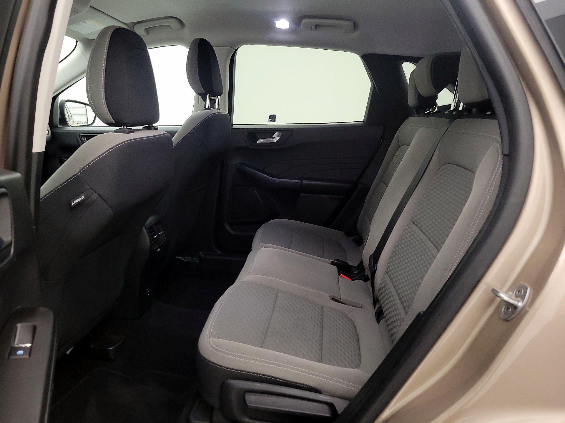 Thumbnail: 2021 Ford Escape - 20