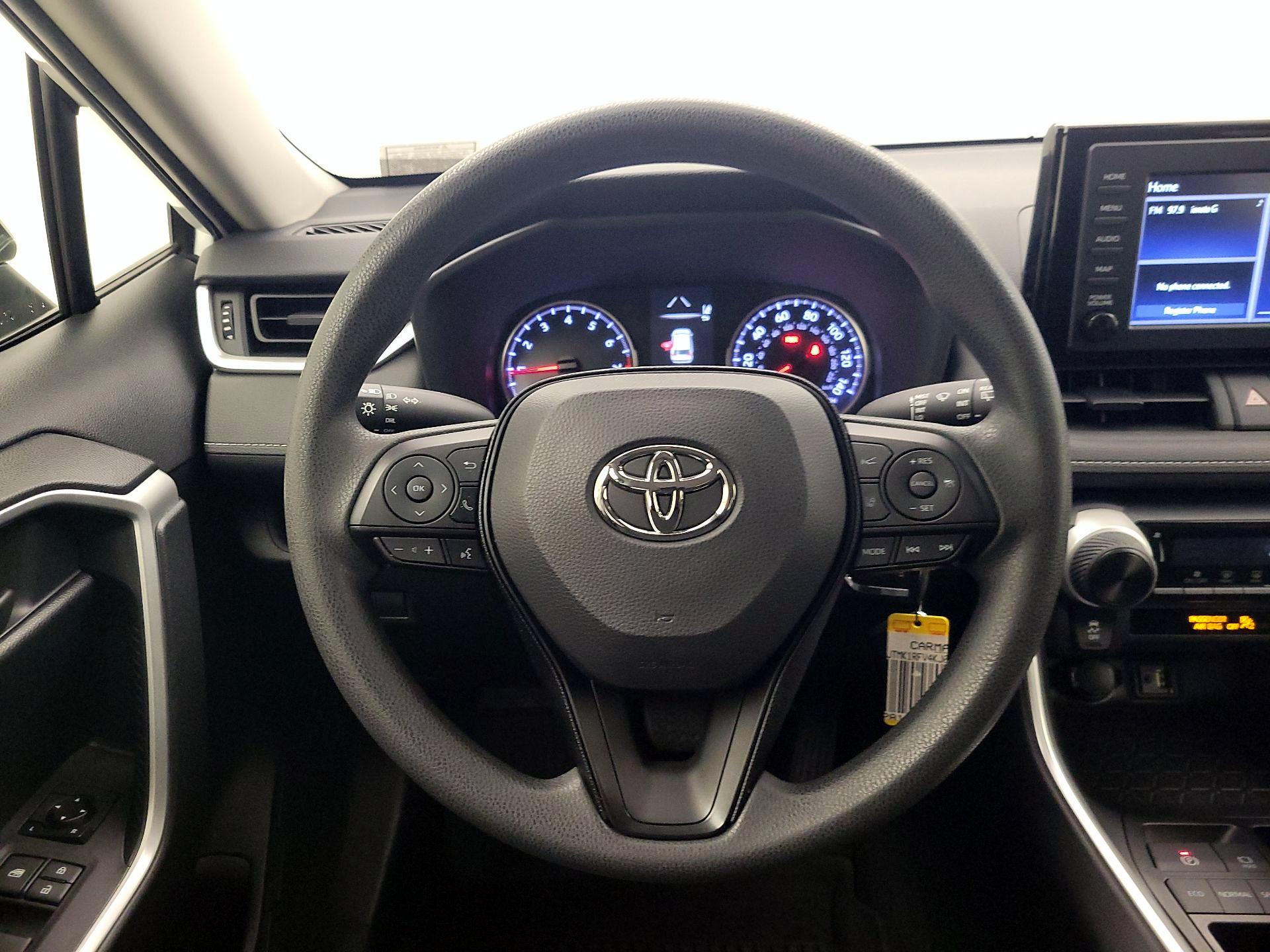 Thumbnail: 2019 Toyota RAV4 - 10