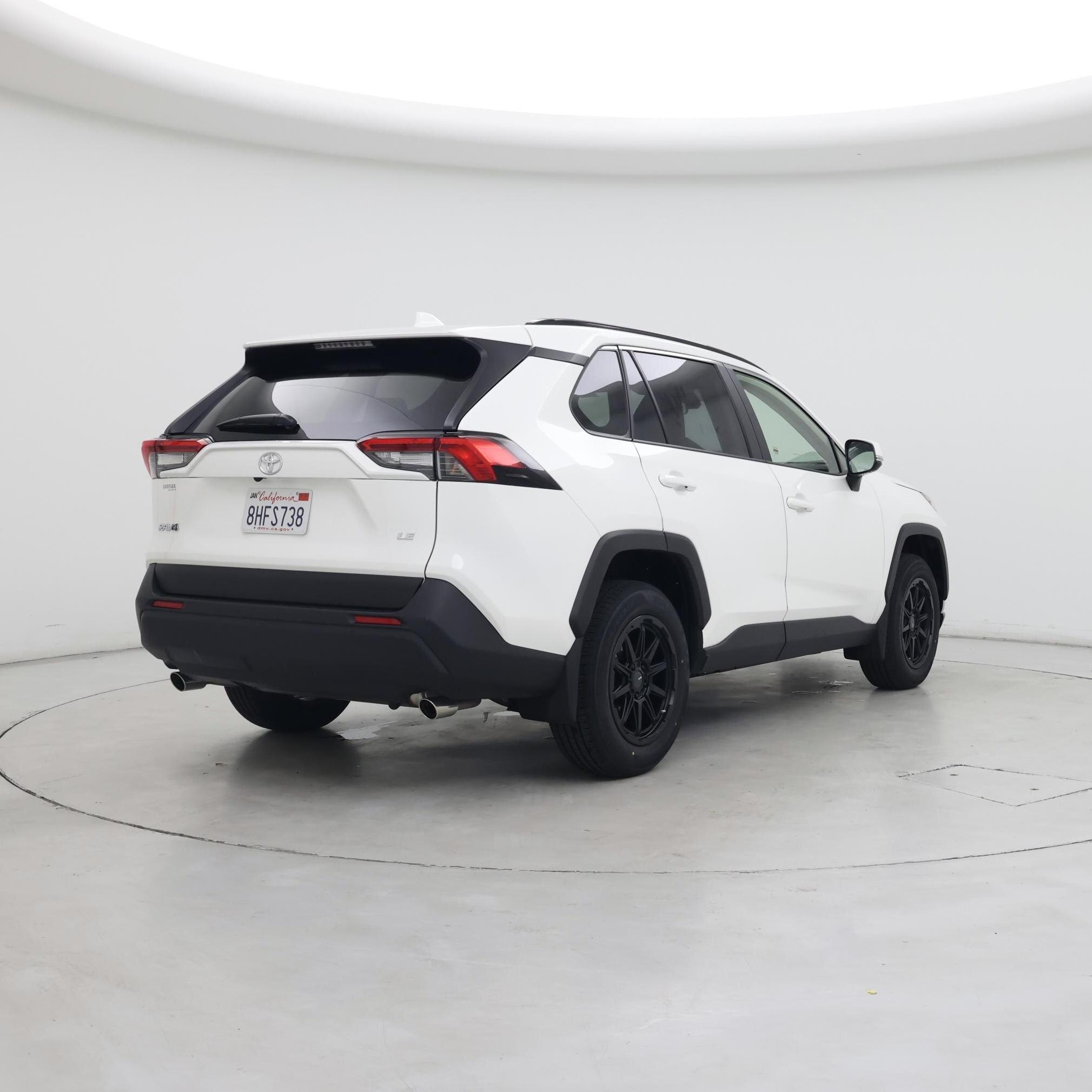 Thumbnail: 2019 Toyota RAV4 - 8