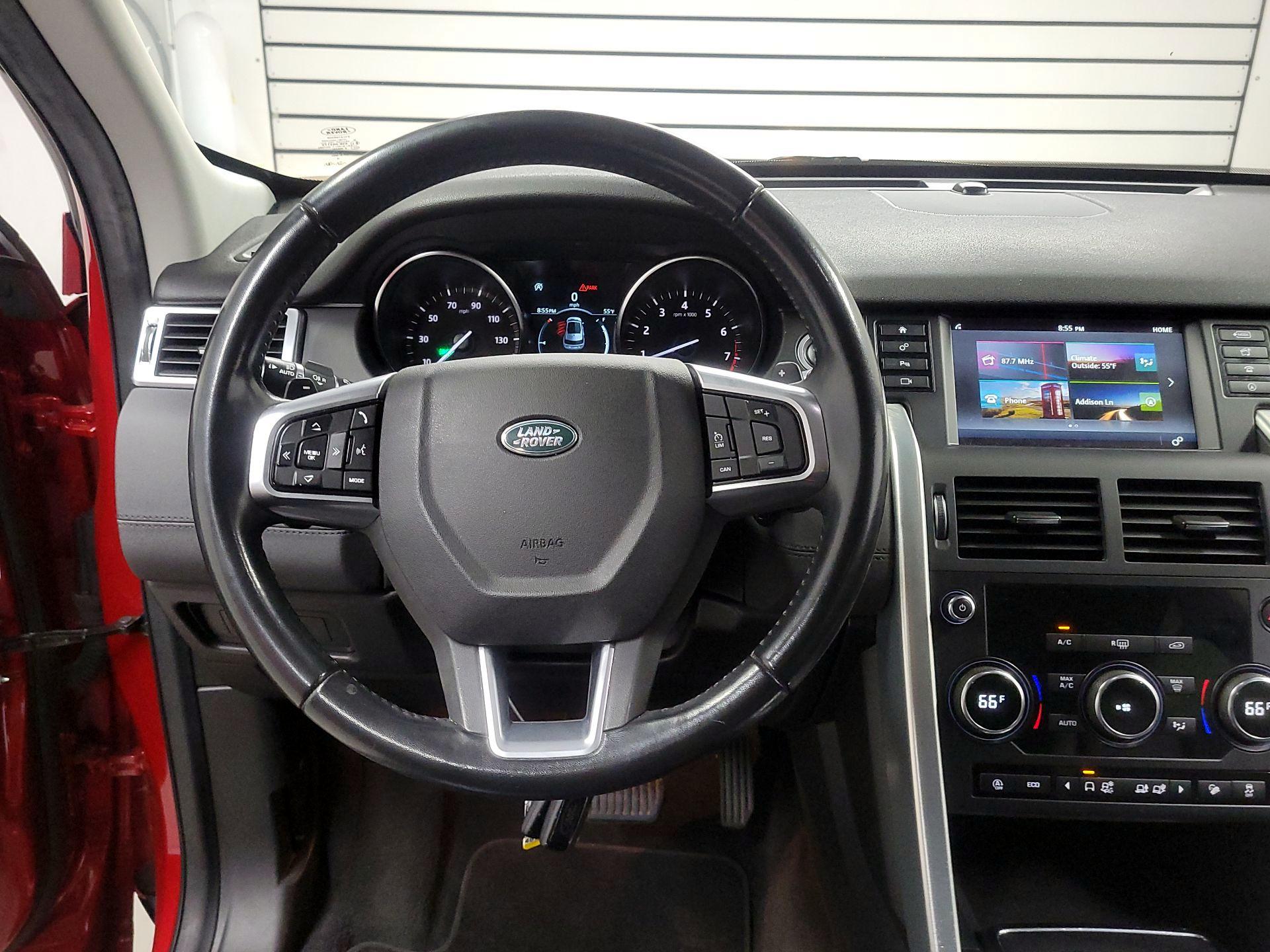 Thumbnail: 2019 Land Rover Discovery Sport - 10