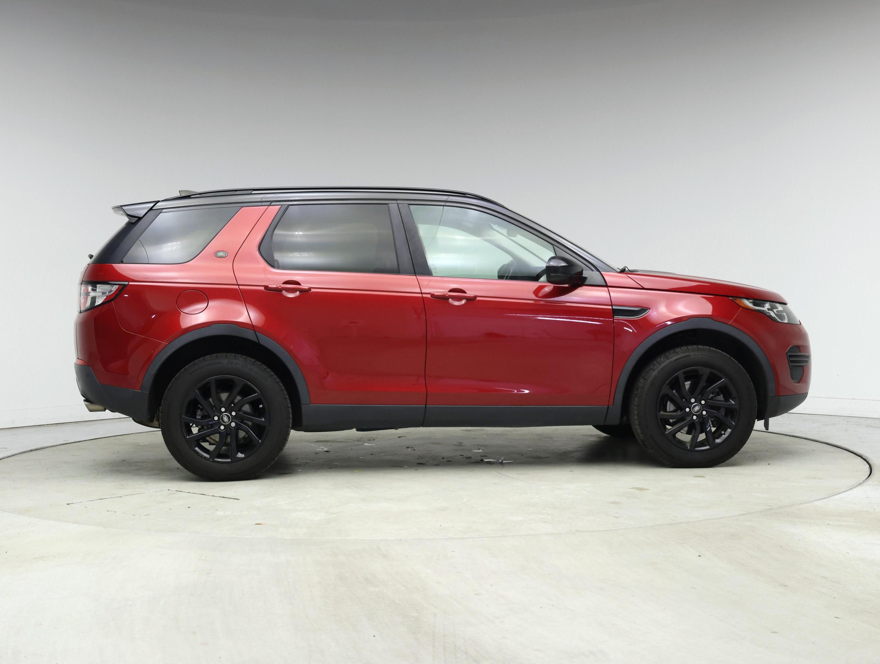 Thumbnail: 2019 Land Rover Discovery Sport - 7