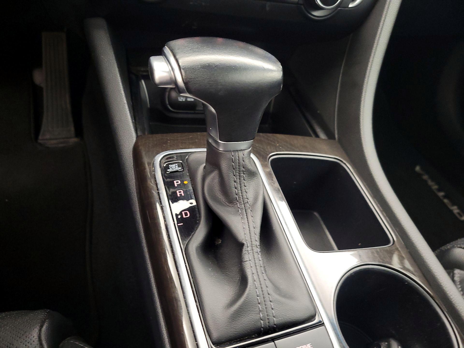 Thumbnail: 2017 Kia Optima - 18