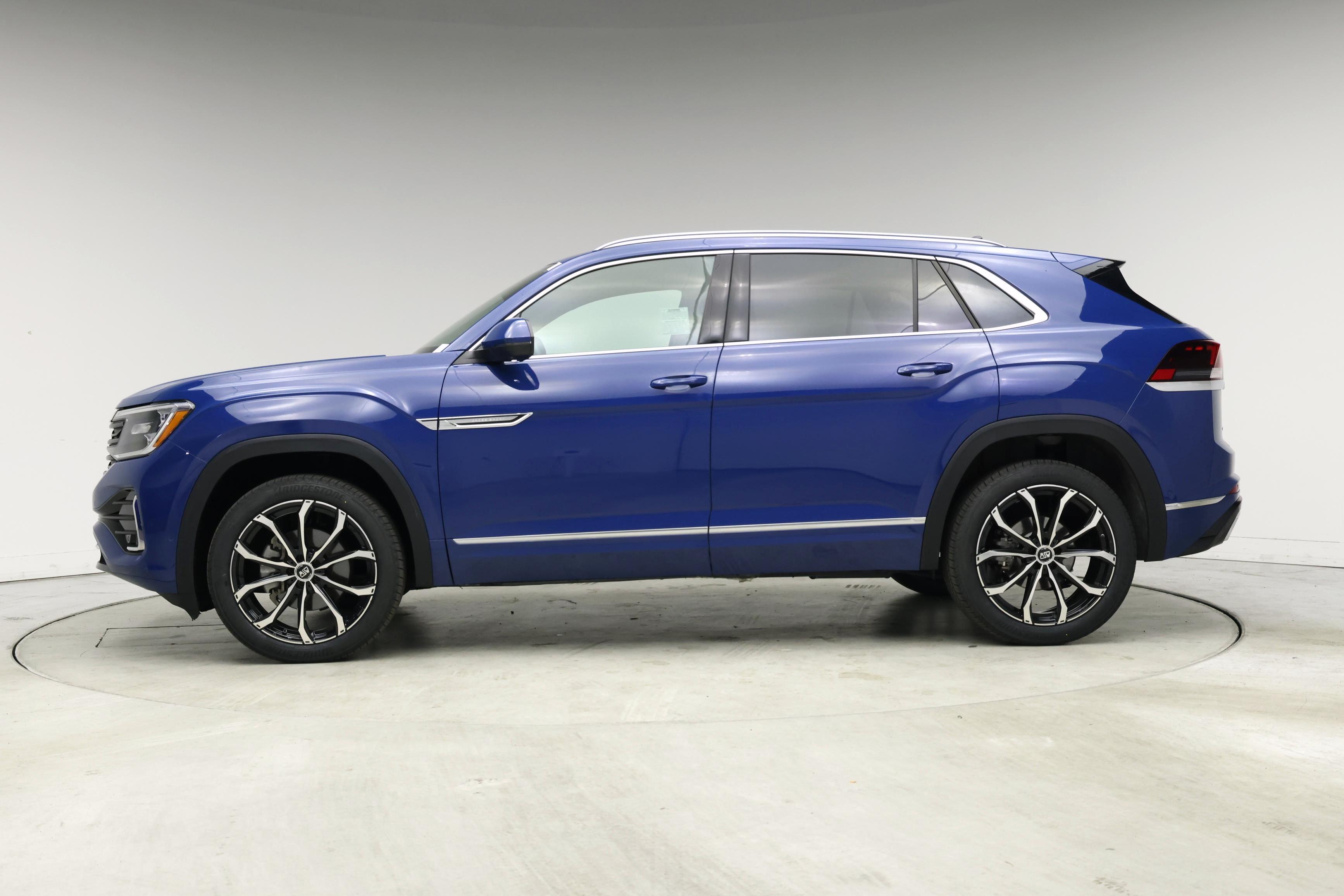Thumbnail: 2025 Volkswagen Atlas - 3