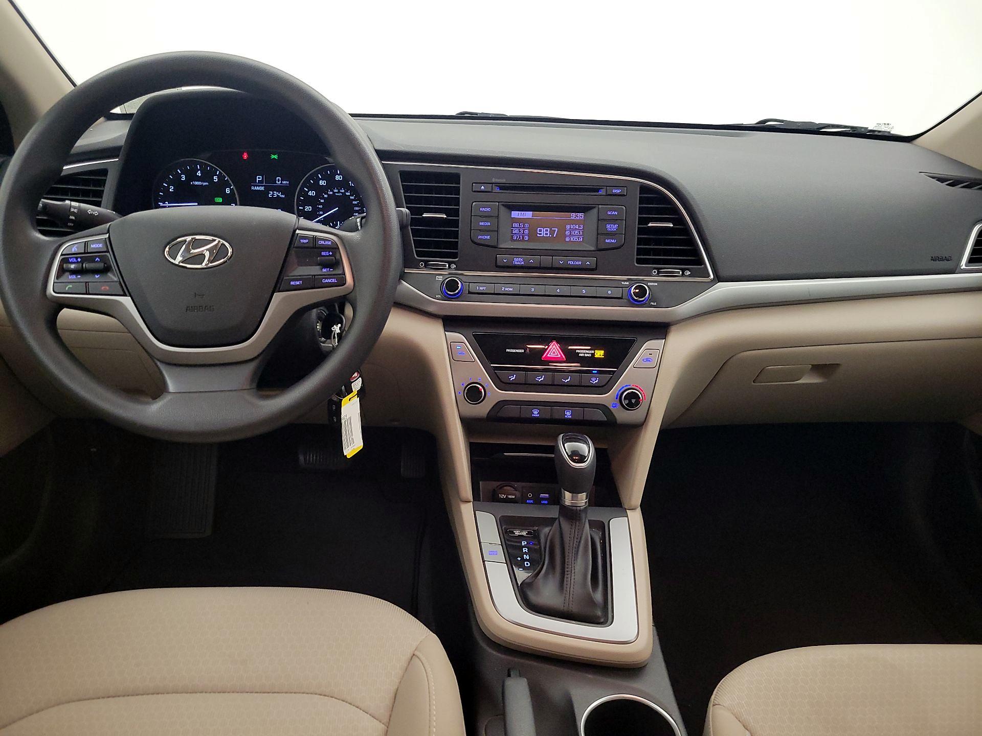 Thumbnail: 2018 Hyundai Elantra - 9