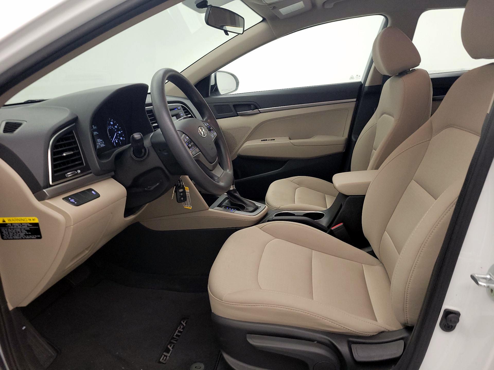 Thumbnail: 2018 Hyundai Elantra - 11