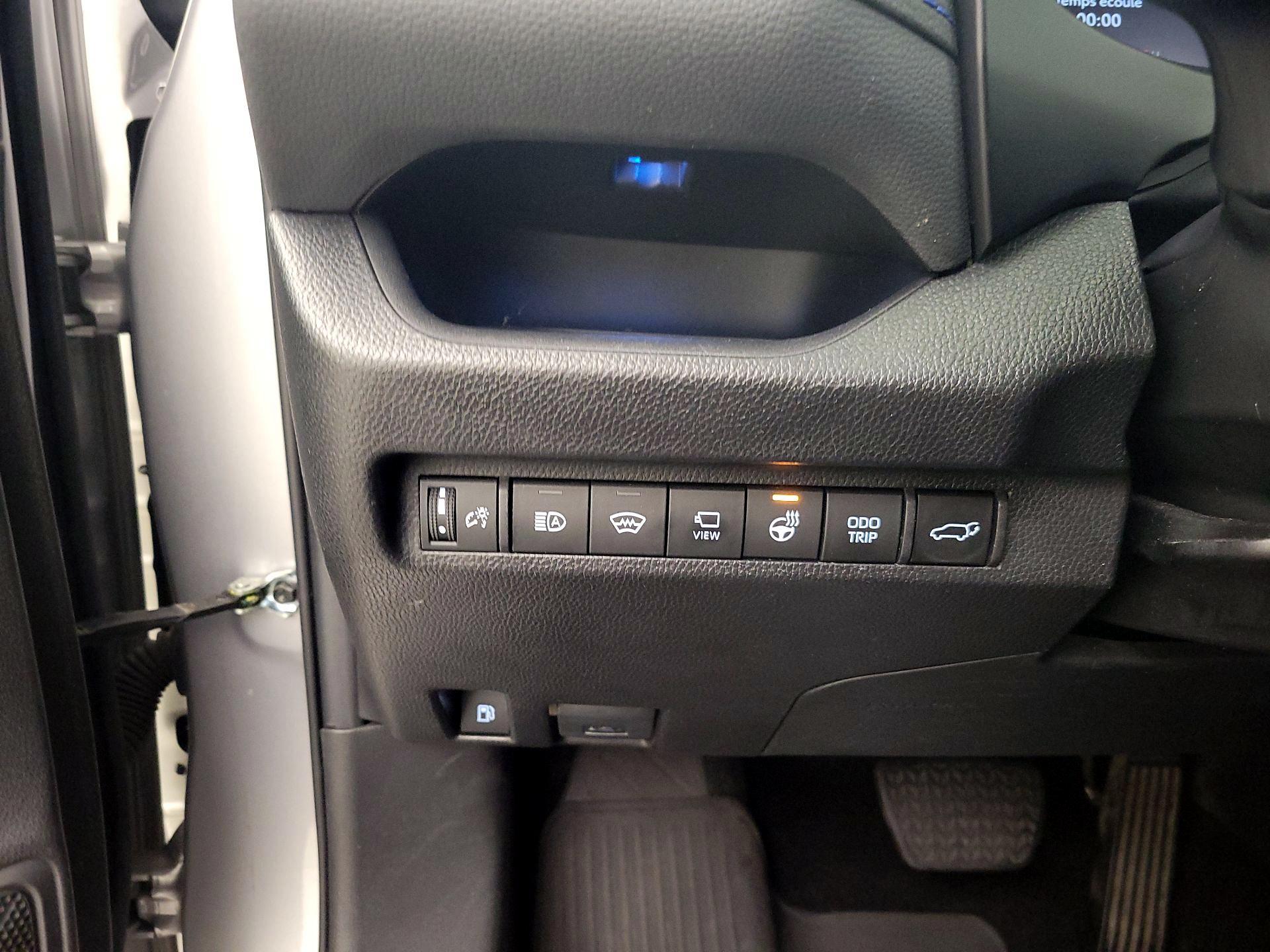 Thumbnail: 2024 Toyota RAV4 - 13