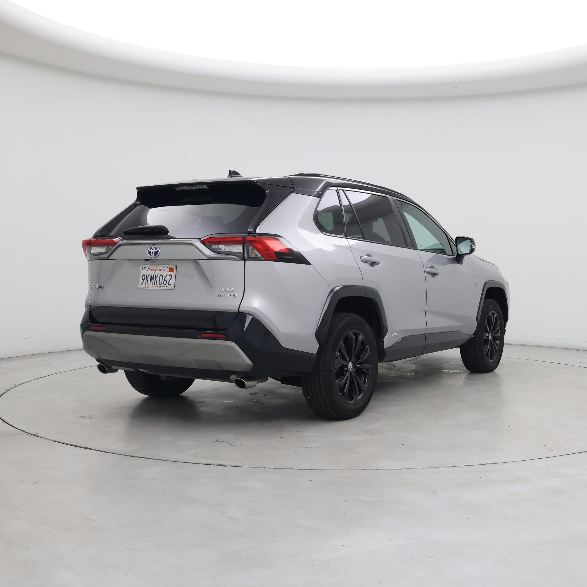 Thumbnail: 2024 Toyota RAV4 - 8