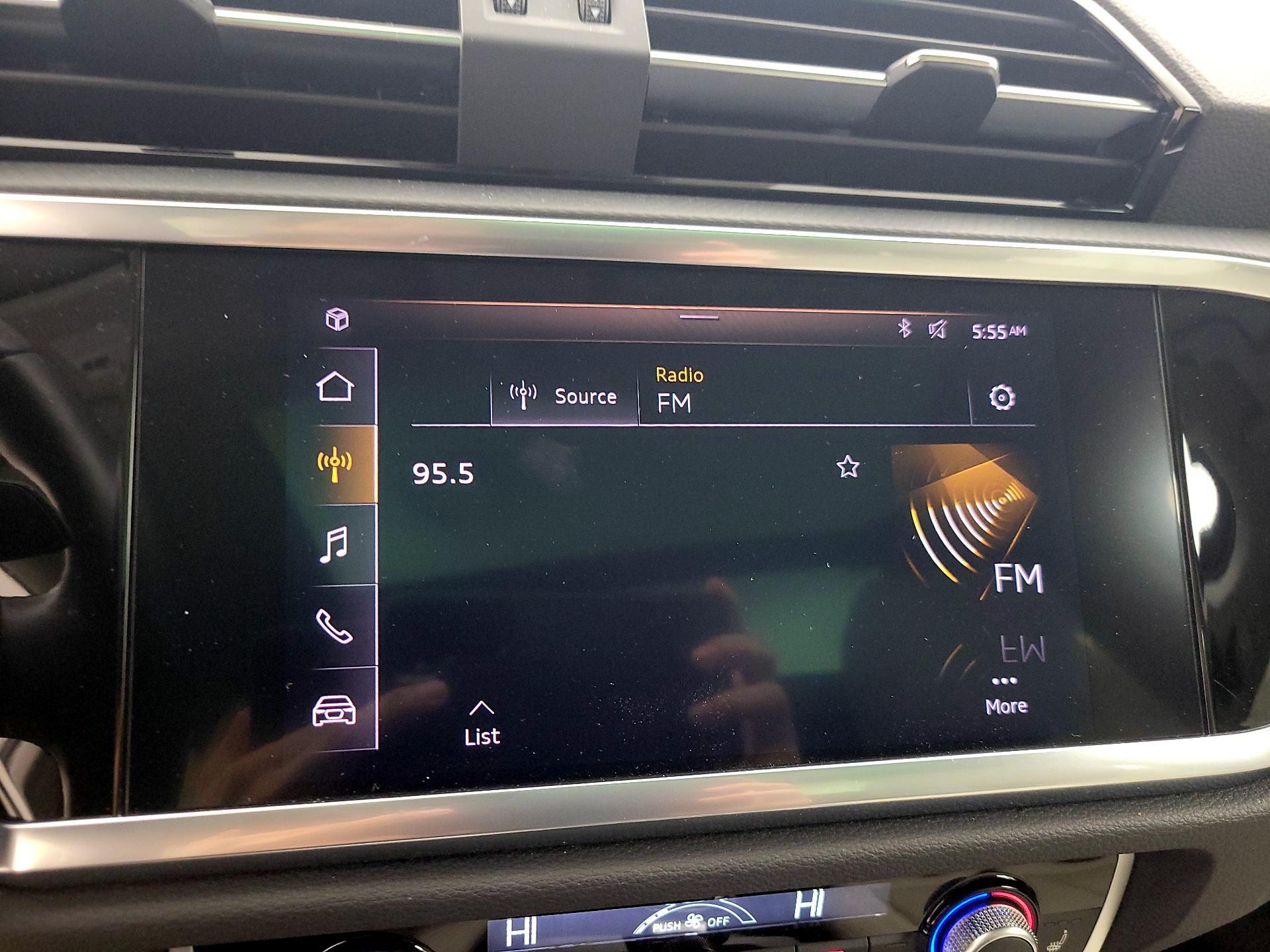 Thumbnail: 2021 Audi Q3 - 15