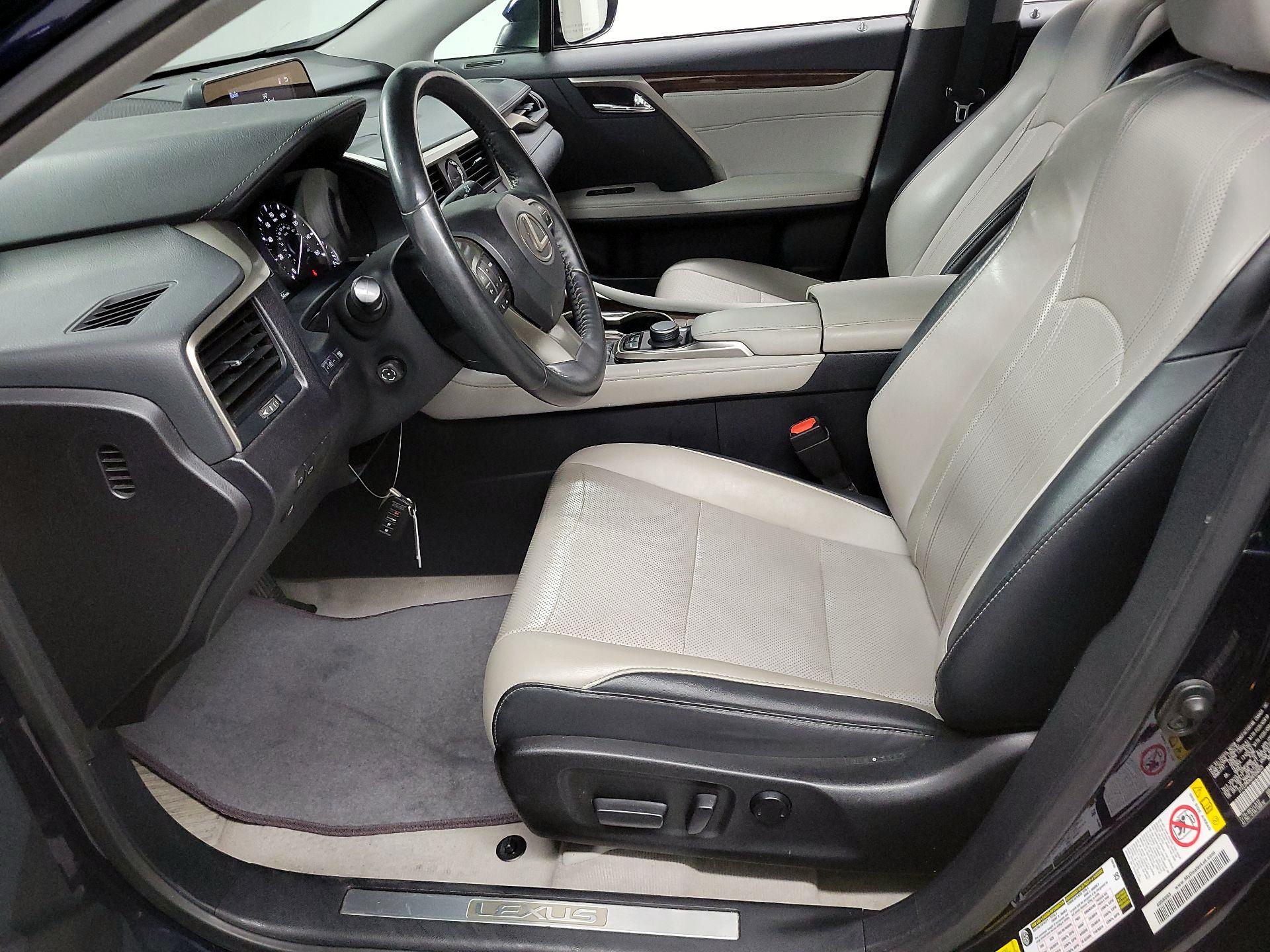 Thumbnail: 2017 Lexus RX - 11