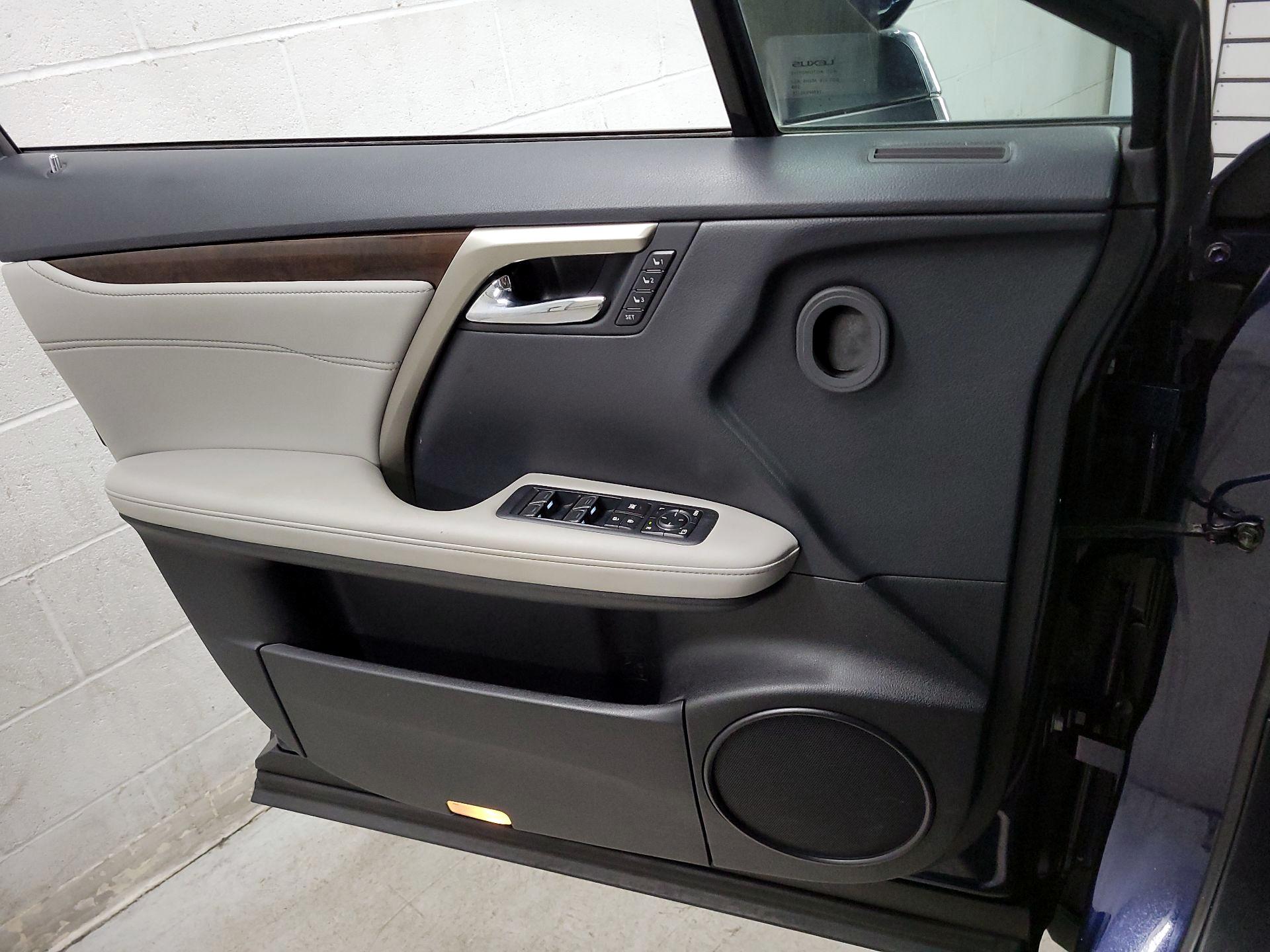 Thumbnail: 2017 Lexus RX - 12