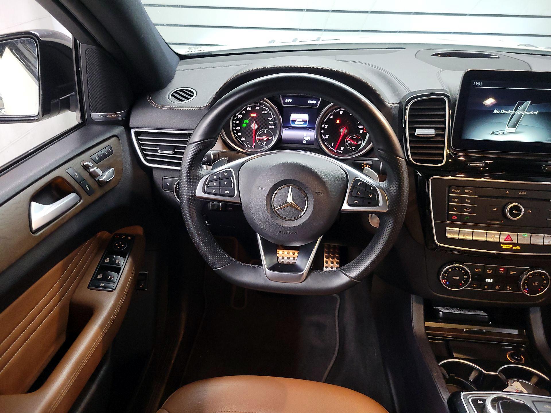 Thumbnail: 2016 Mercedes-Benz GLE - 10