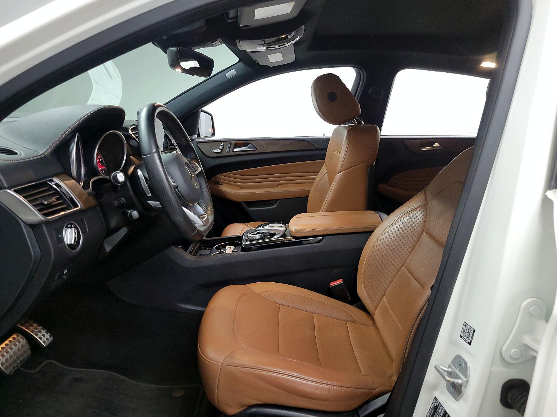 Thumbnail: 2016 Mercedes-Benz GLE - 11