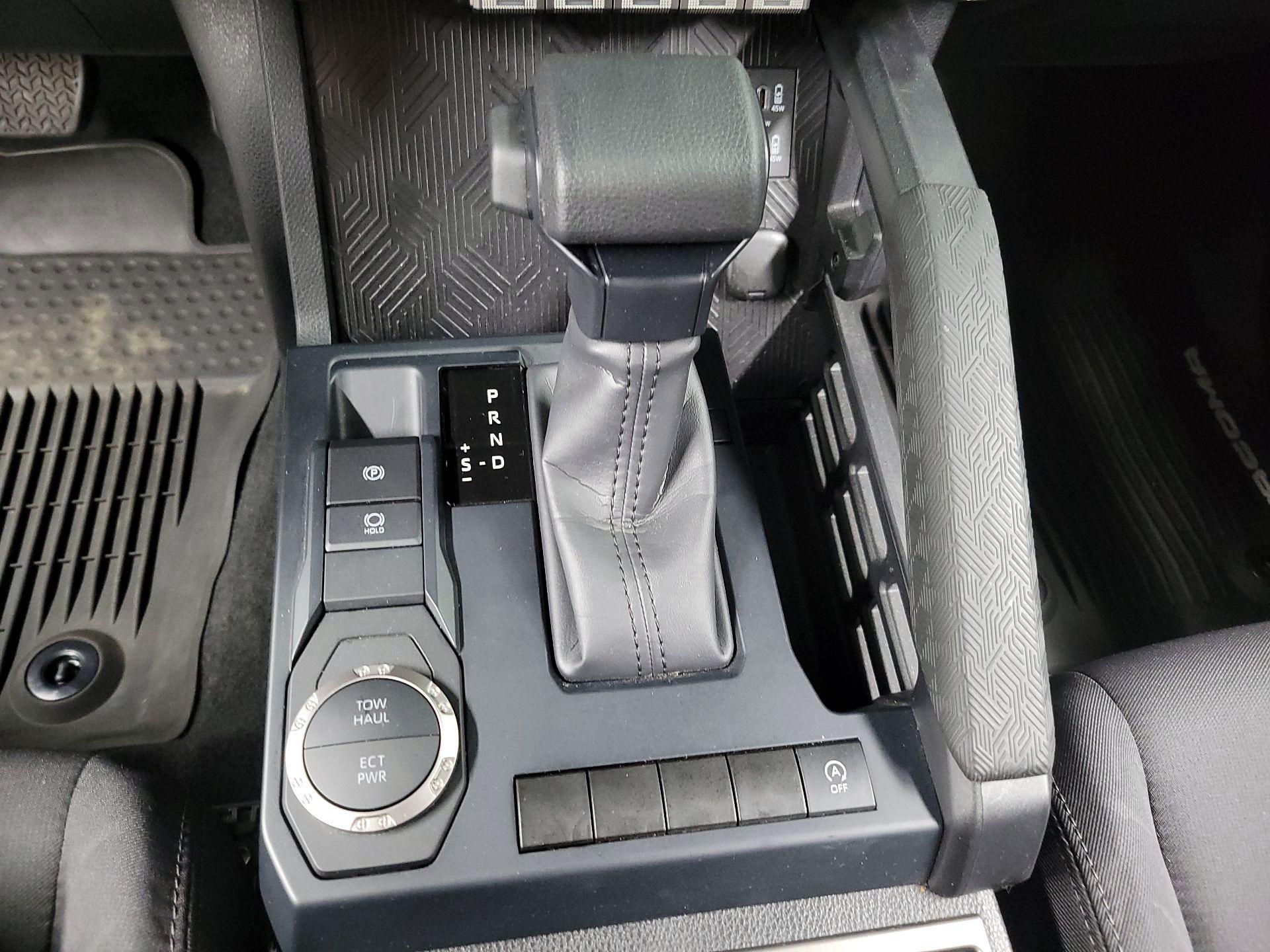 Thumbnail: 2025 Toyota Tacoma - 15