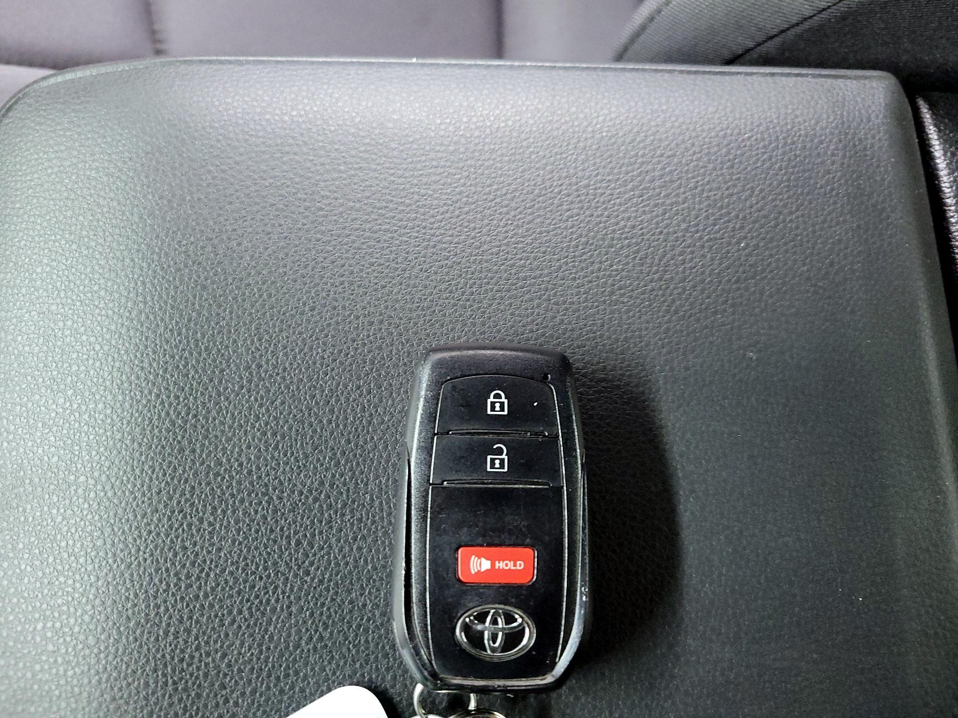 Thumbnail: 2025 Toyota Tacoma - 20