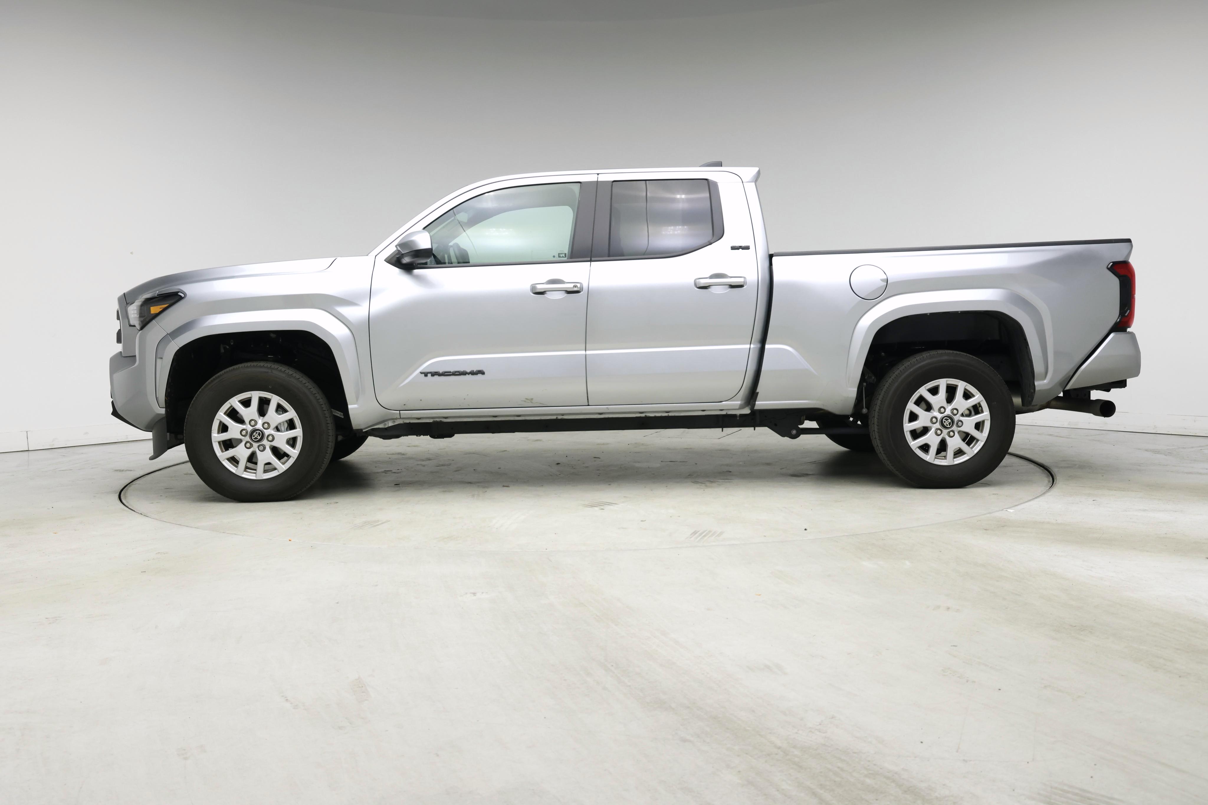 Thumbnail: 2025 Toyota Tacoma - 3