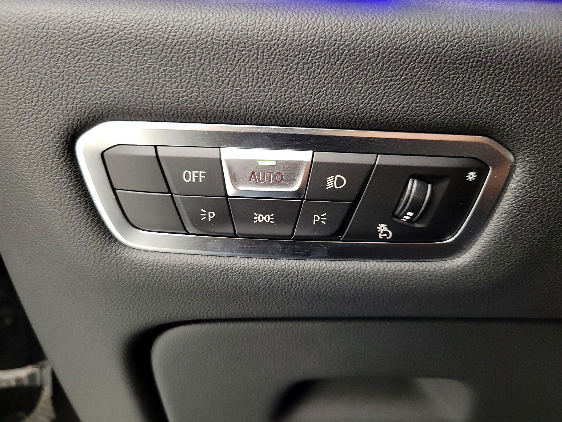 Thumbnail: 2023 BMW X5 - 13