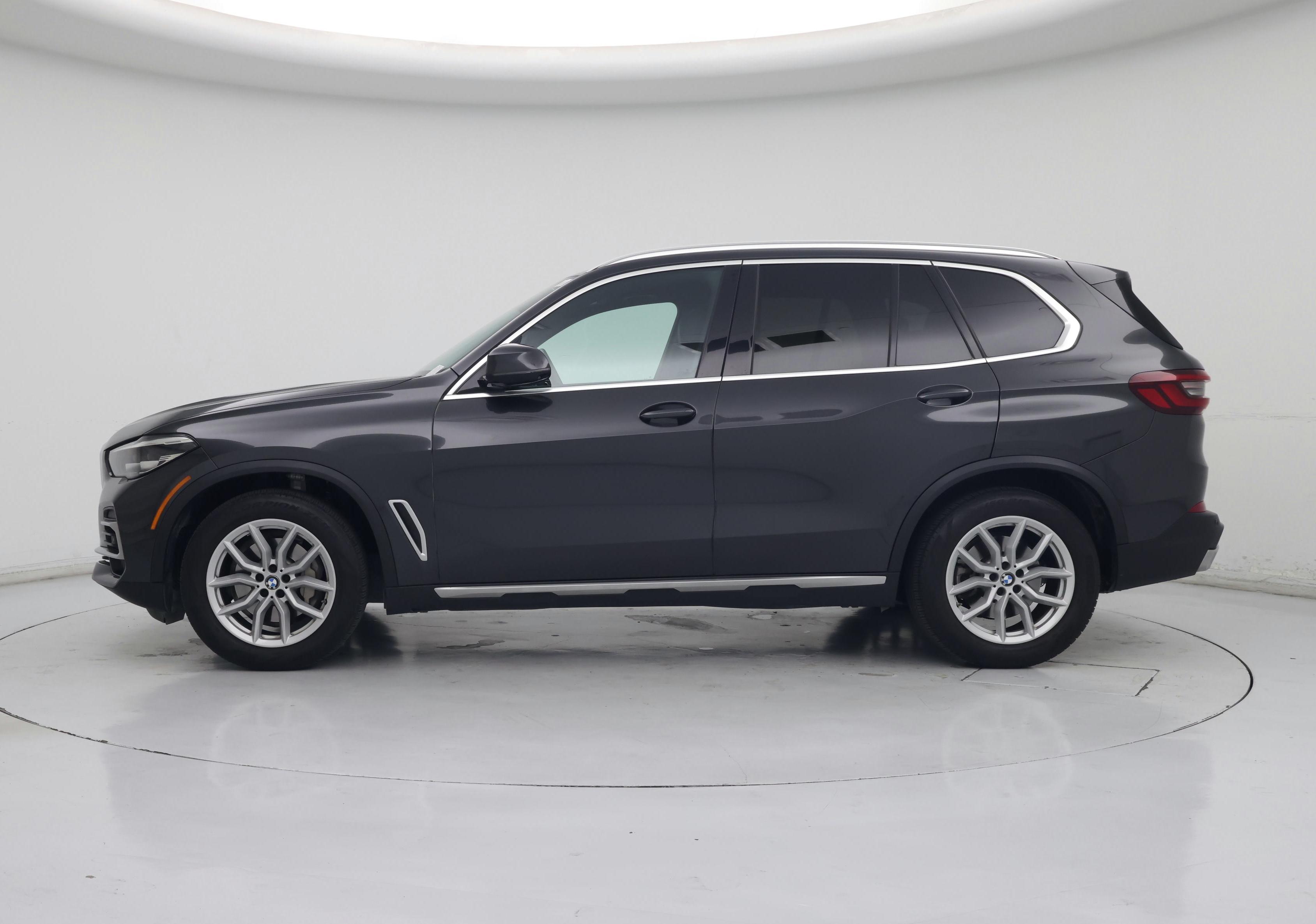 Thumbnail: 2023 BMW X5 - 3