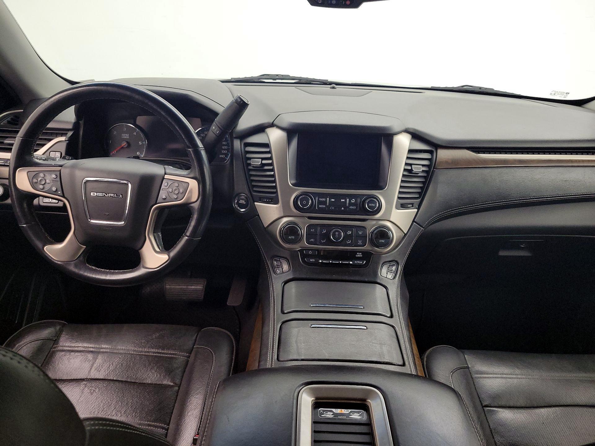 Thumbnail: 2019 GMC Yukon XL - 9