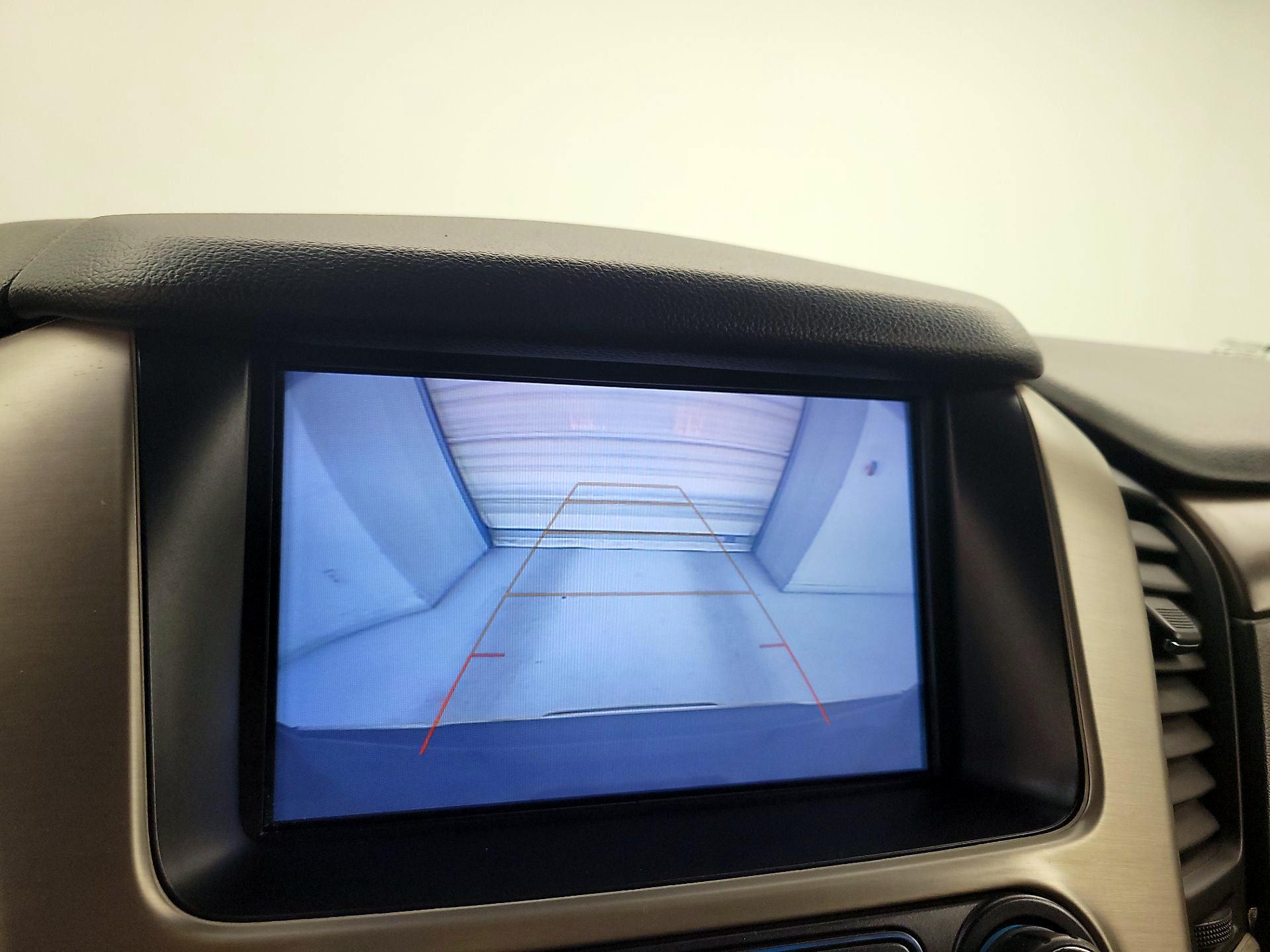 Thumbnail: 2019 GMC Yukon XL - 15