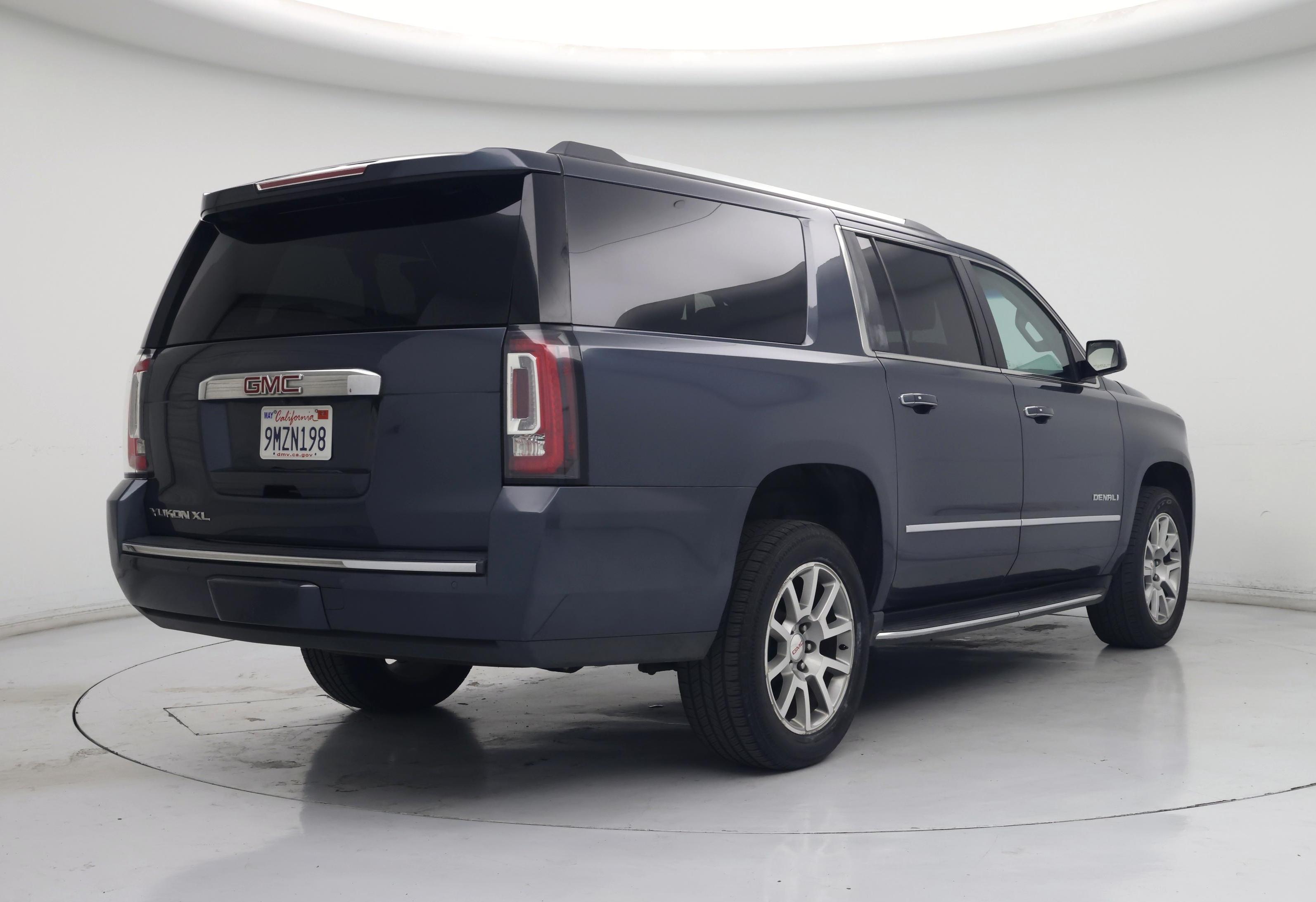 Thumbnail: 2019 GMC Yukon XL - 8